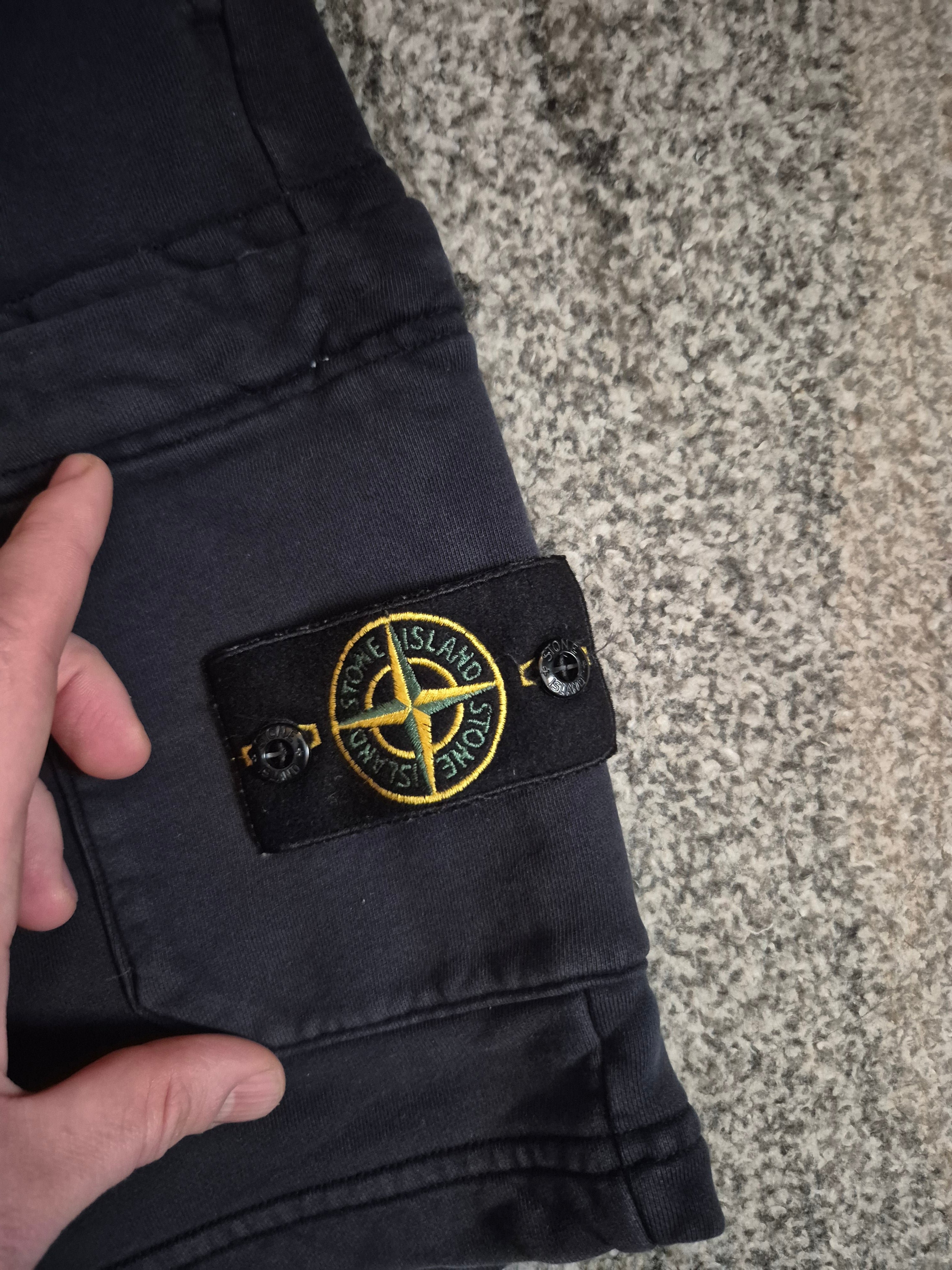 Stone Island Shorts Navy M