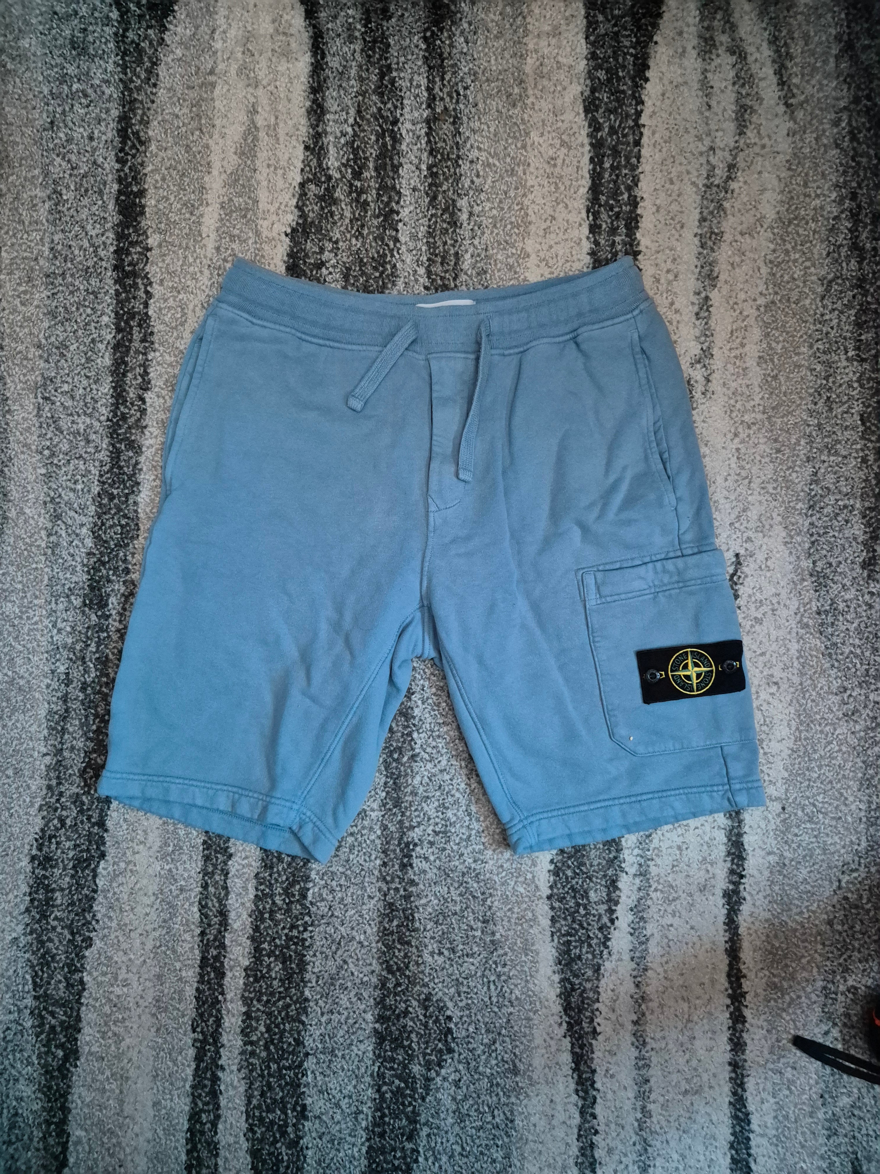 Stone Island Shorts Baby Blue S