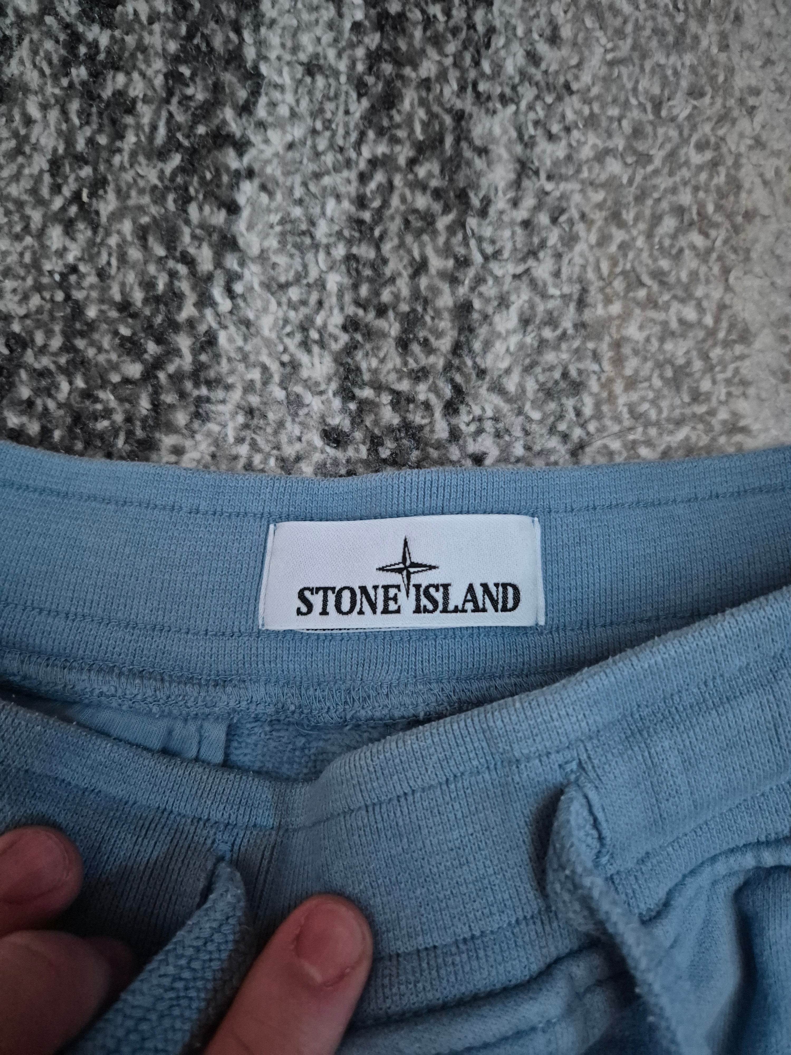 Stone Island Shorts Baby Blue S
