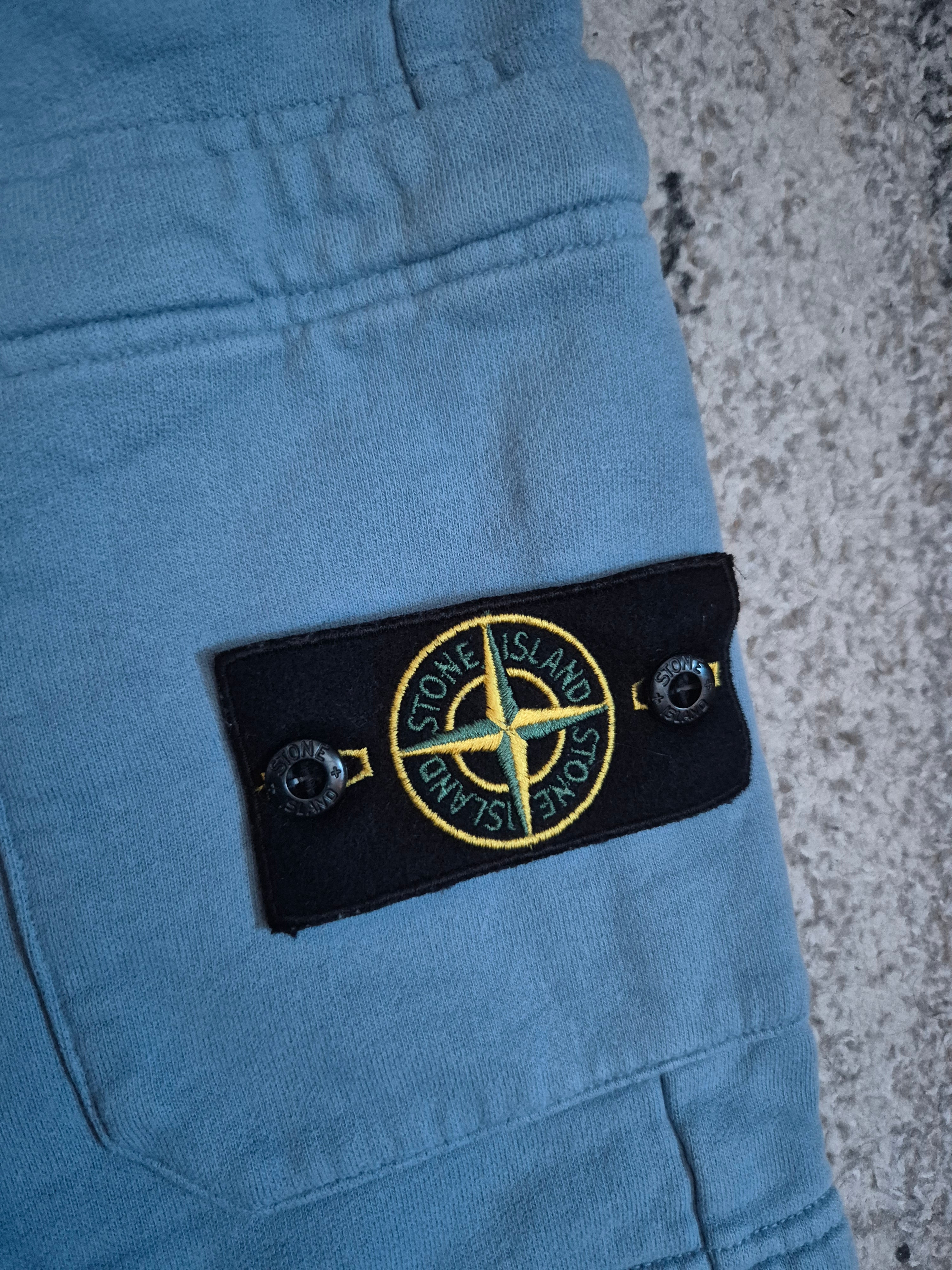 Stone Island Shorts Baby Blue S