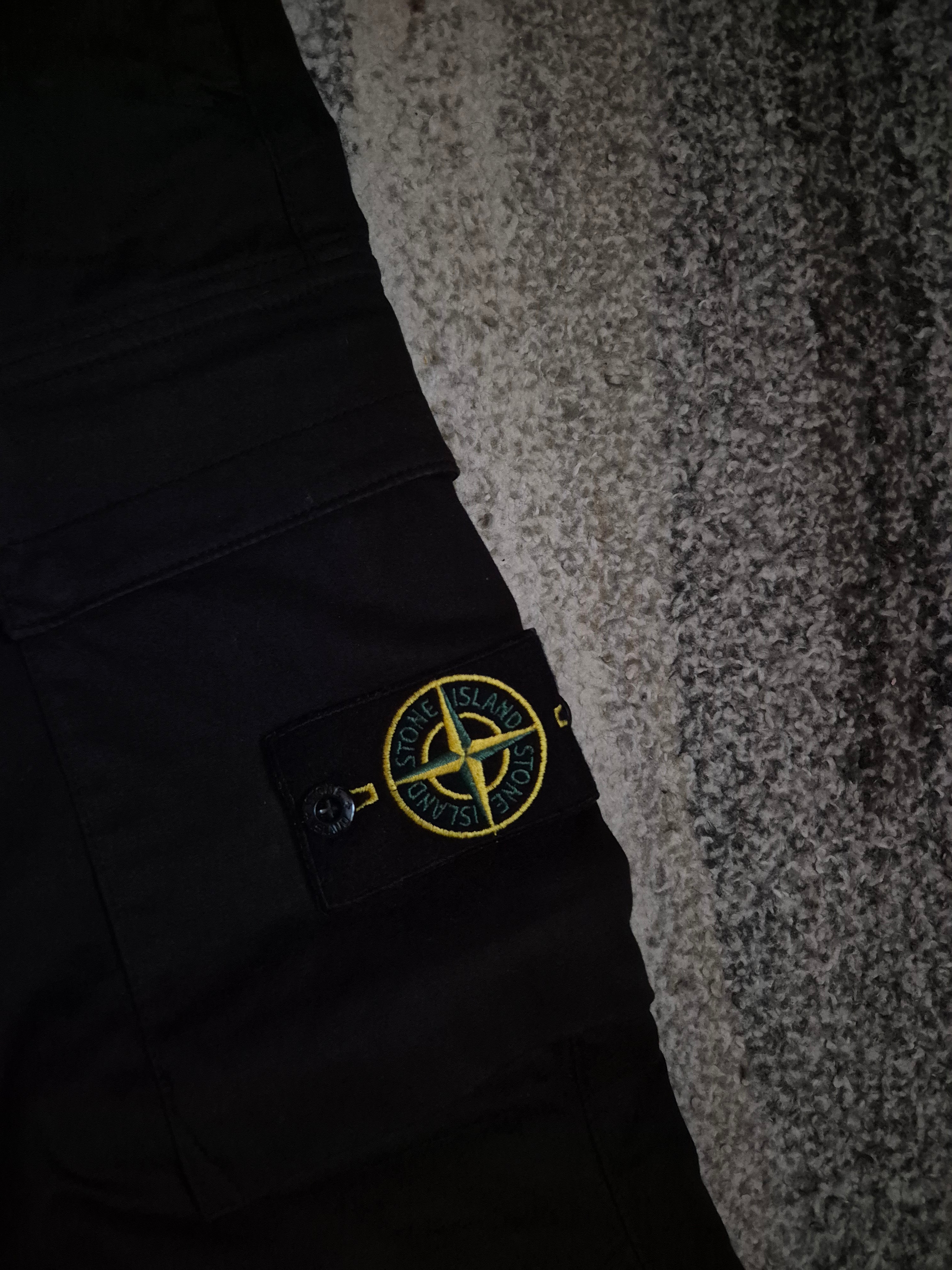 Stone Island Cargo Pants Black W31