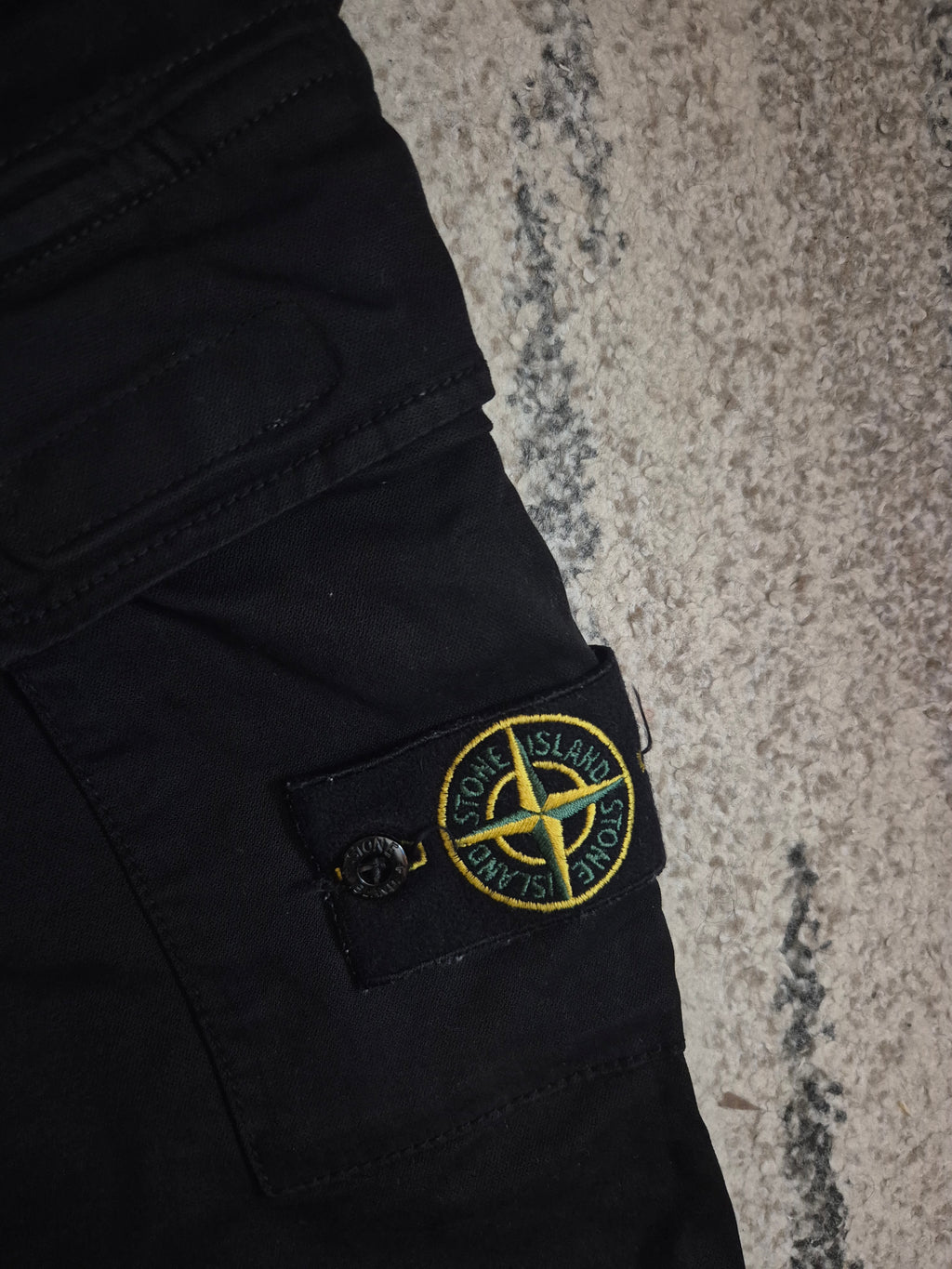 Stone Island Cargo Pants Black W29