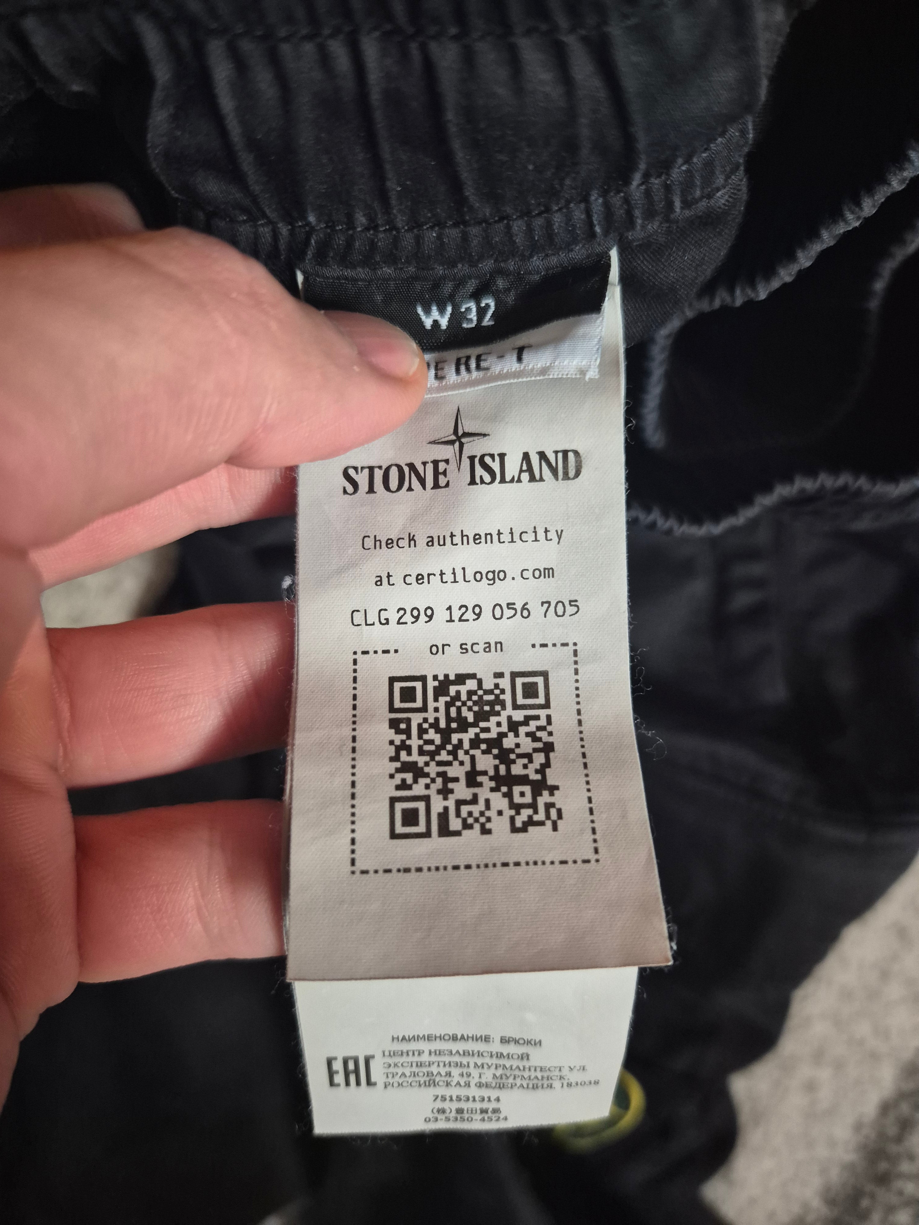 Stone Island Cargo Pants Black W32