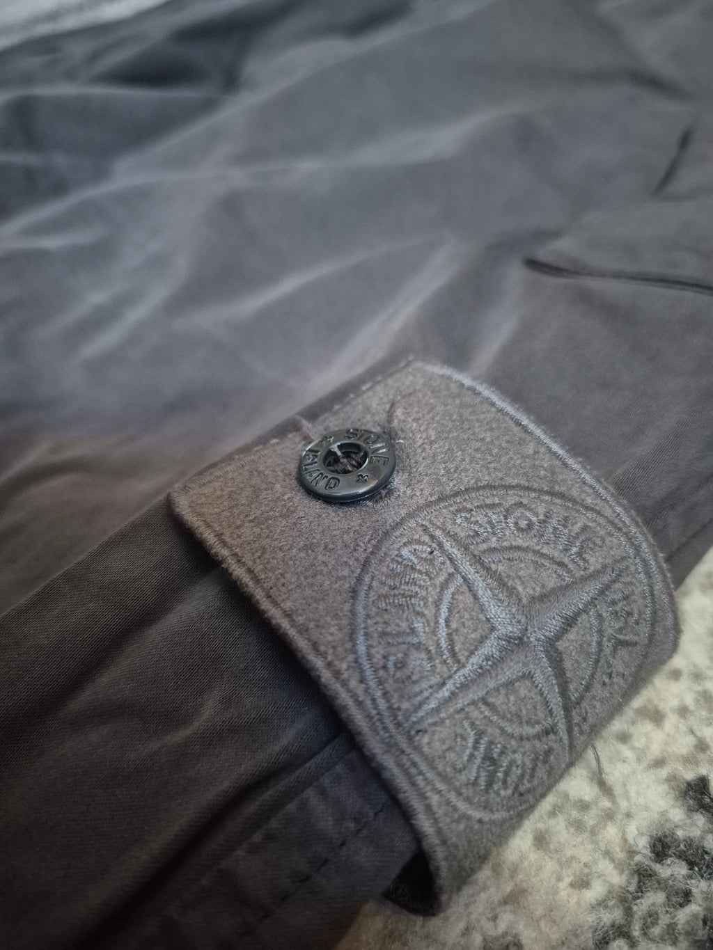 Stone Island Ghost Cargo Pants Grey W32