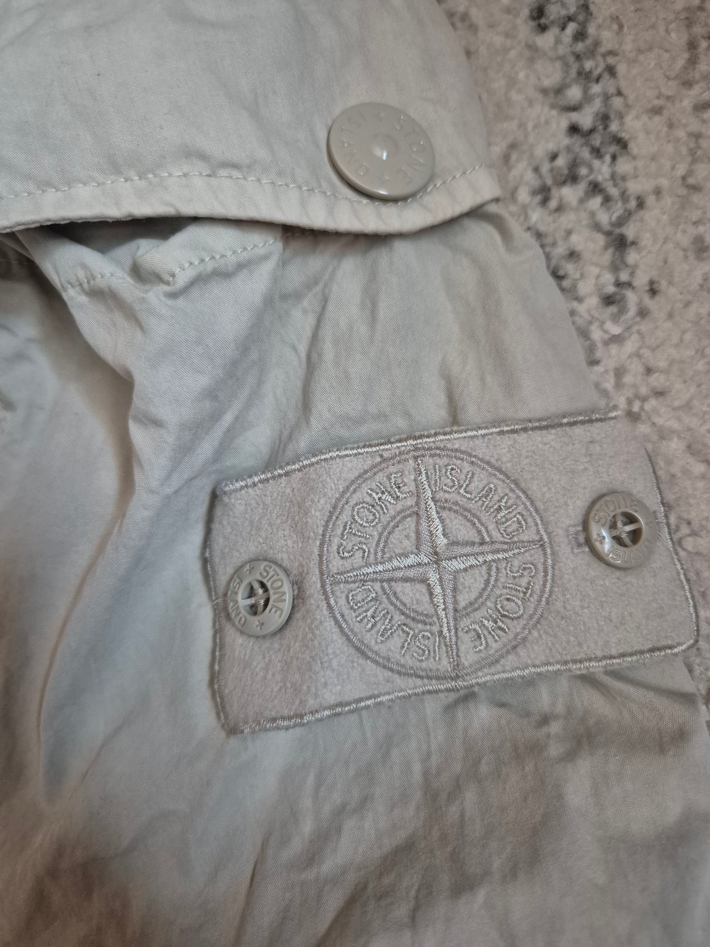 Stone Island Ghost Cargo Pants Beige W32