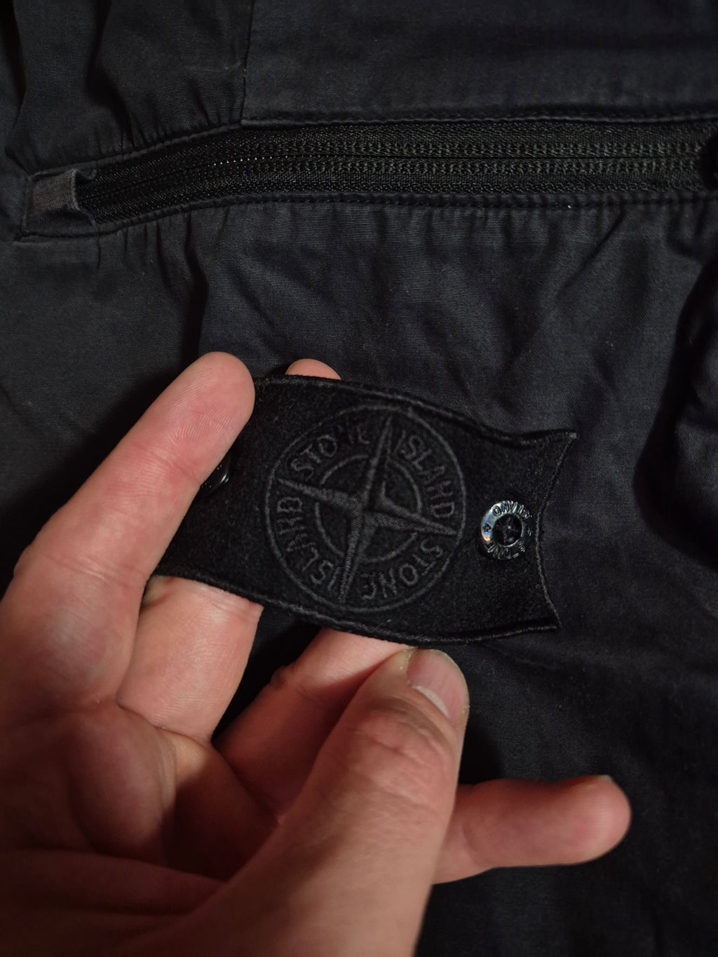 Stone Island Ghost Cargo Pants Black W32
