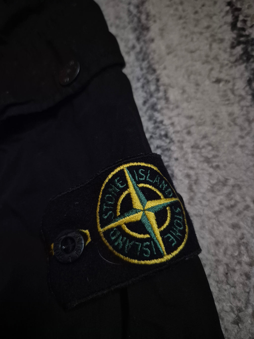 Stone Island Cargo Shorts Black W32