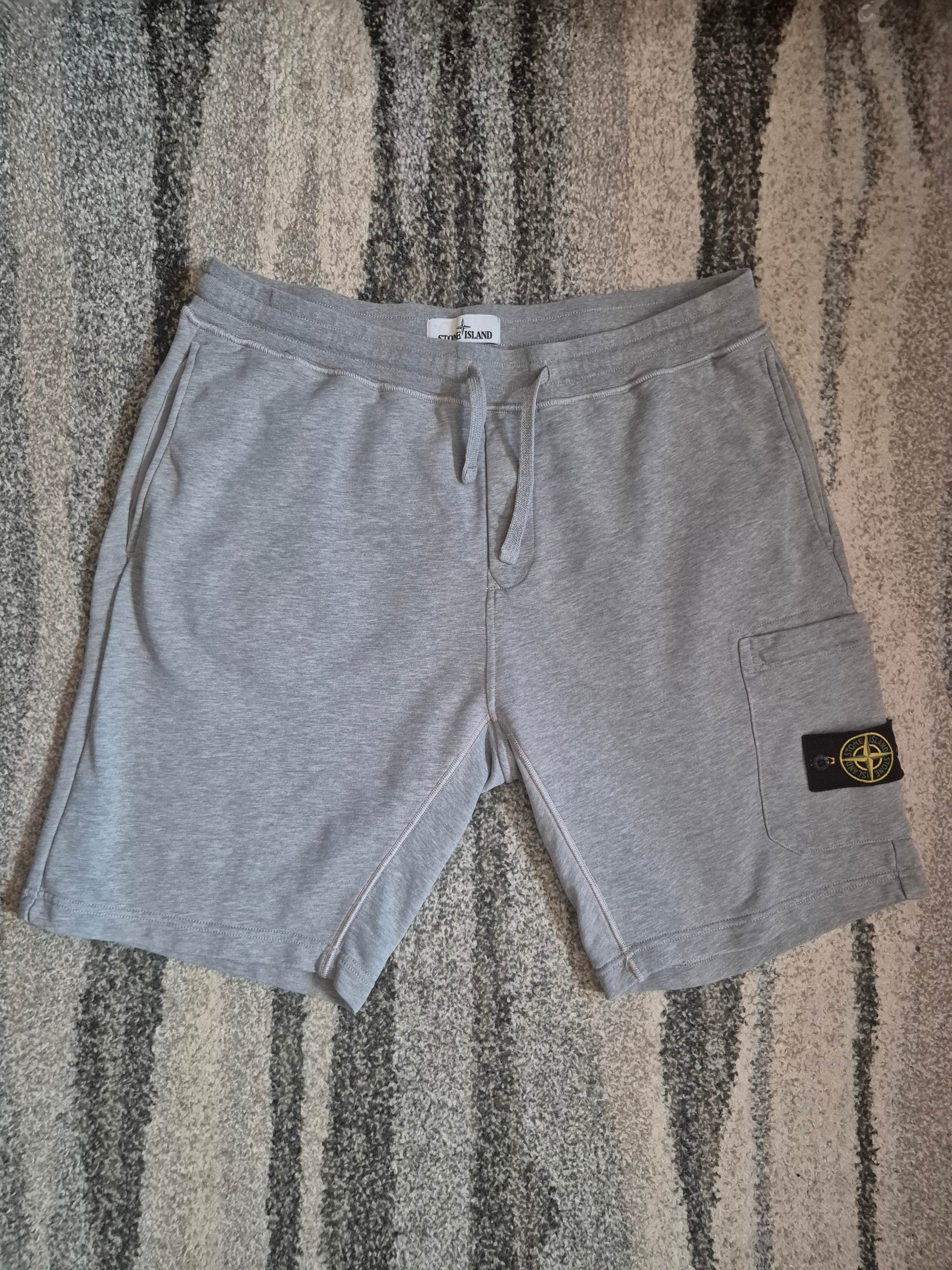 Stone Island Shorts Grey XL