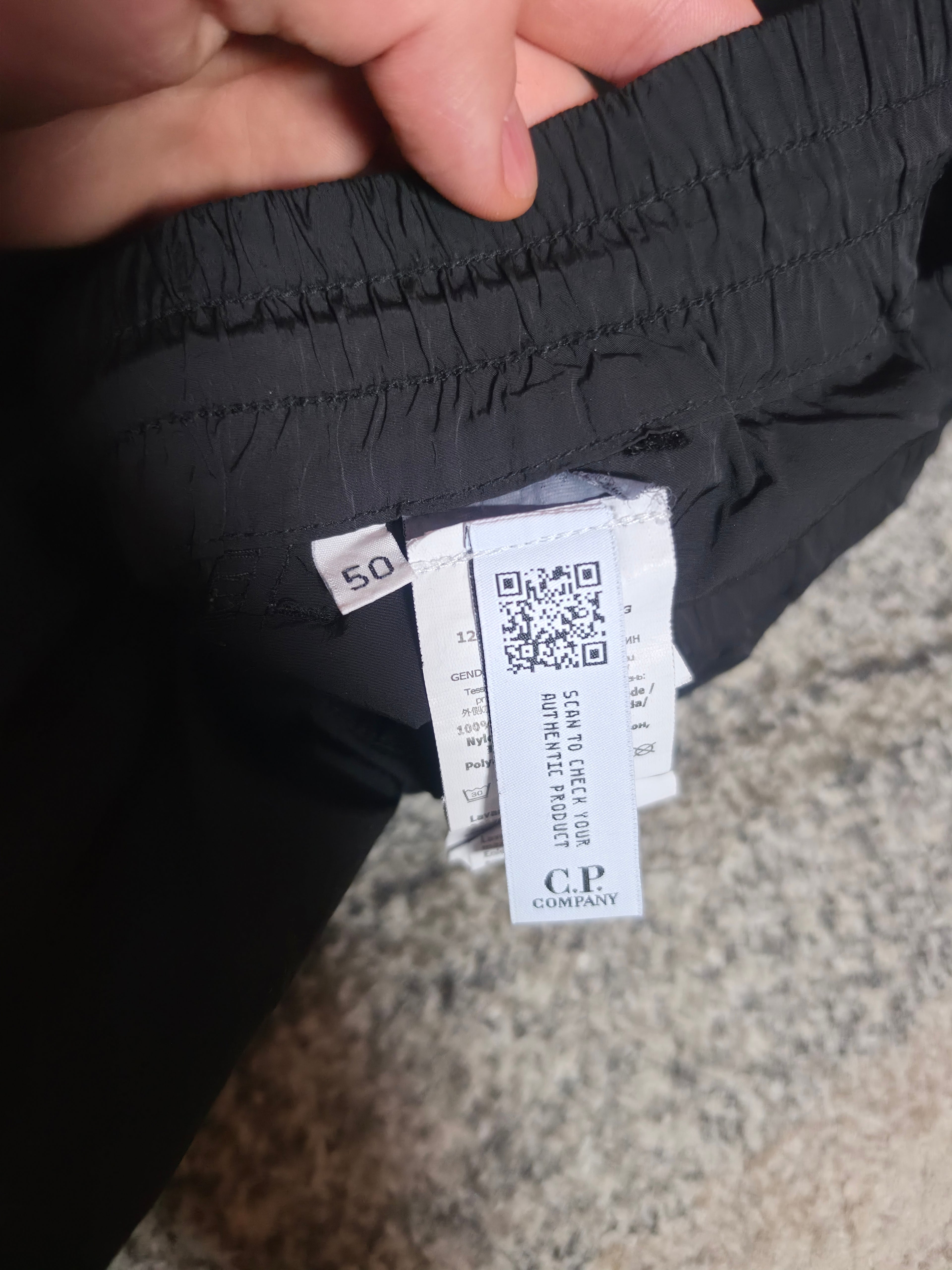 C.P. Company Chrome Cargo Pants Black L (50)