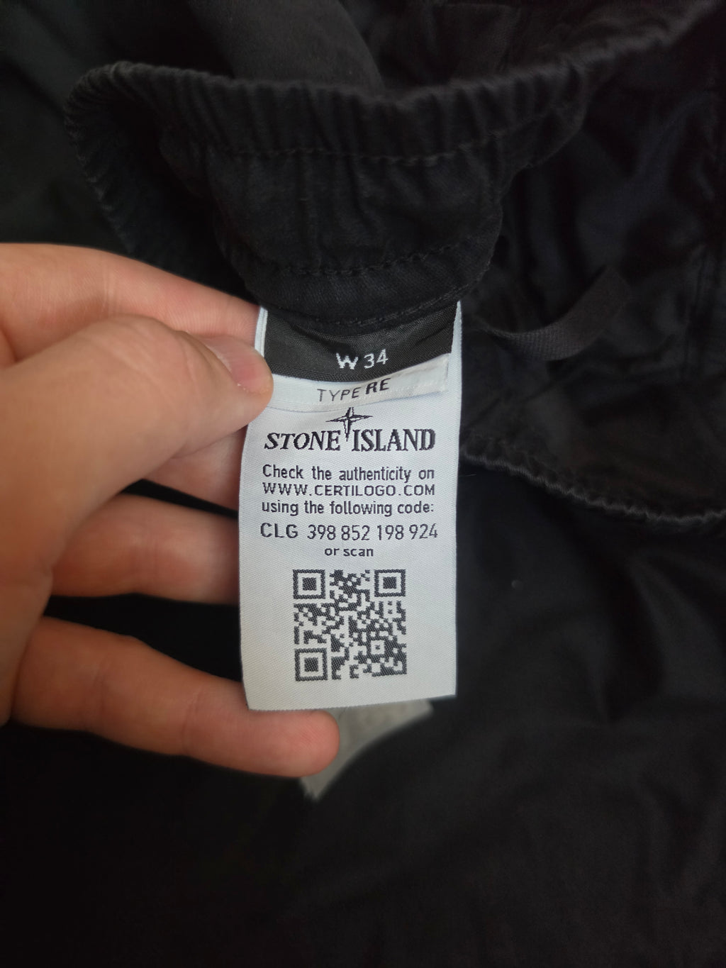 Stone Island Shorts Black W34