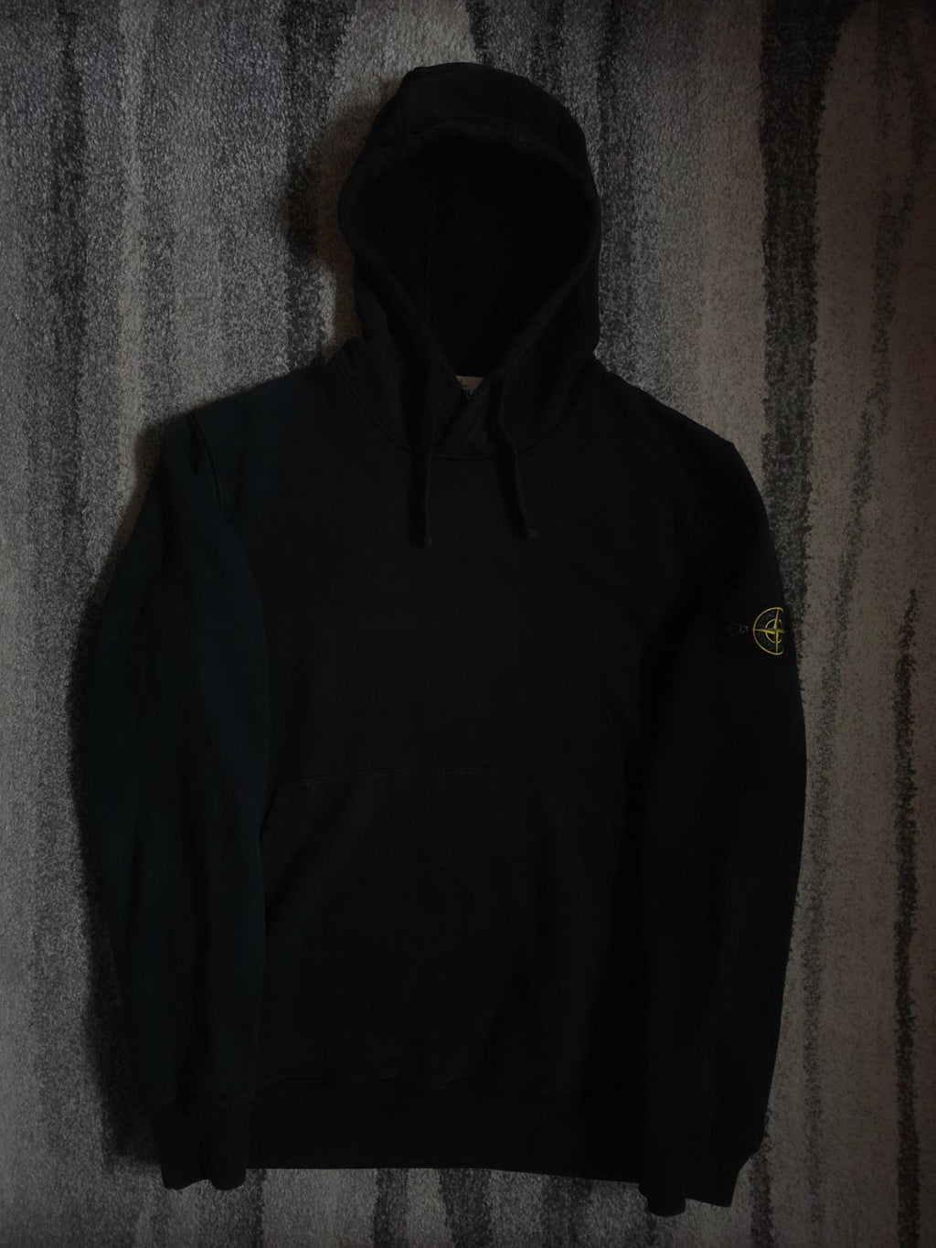 Stone Island Logo Patch Cotton Fleece Hoodie – 751564120 V0029 – Black – XL