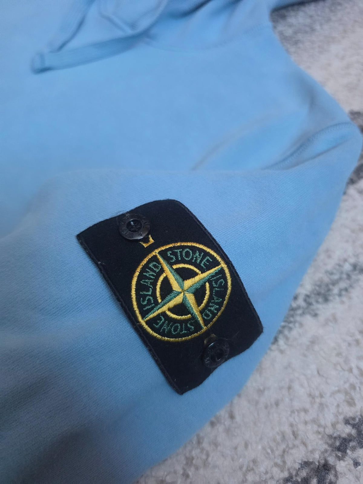 Stone Island Garment Dyed Cotton Fleece Hooded Sweatshirt – 771564120 V0046 – Pastel Blue – M