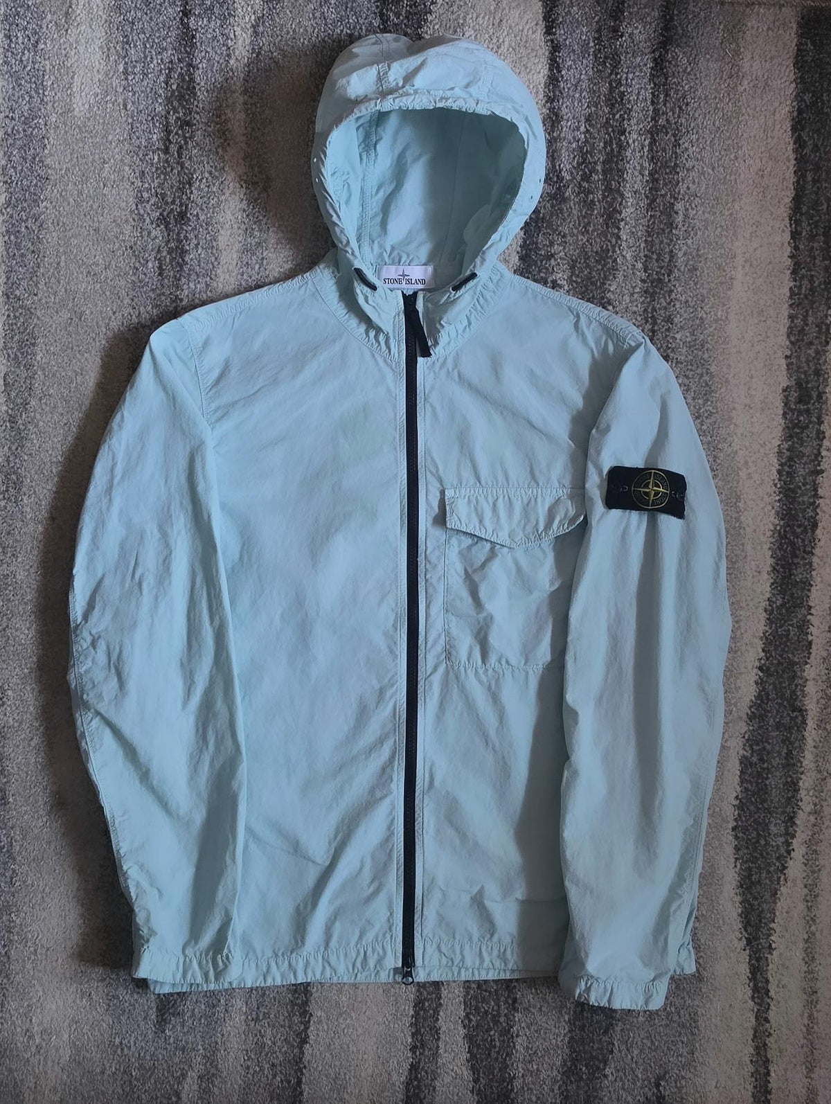 Stone Island Naslan Light Hooded Overshirt – 761512402 V0044 – Aqua – L