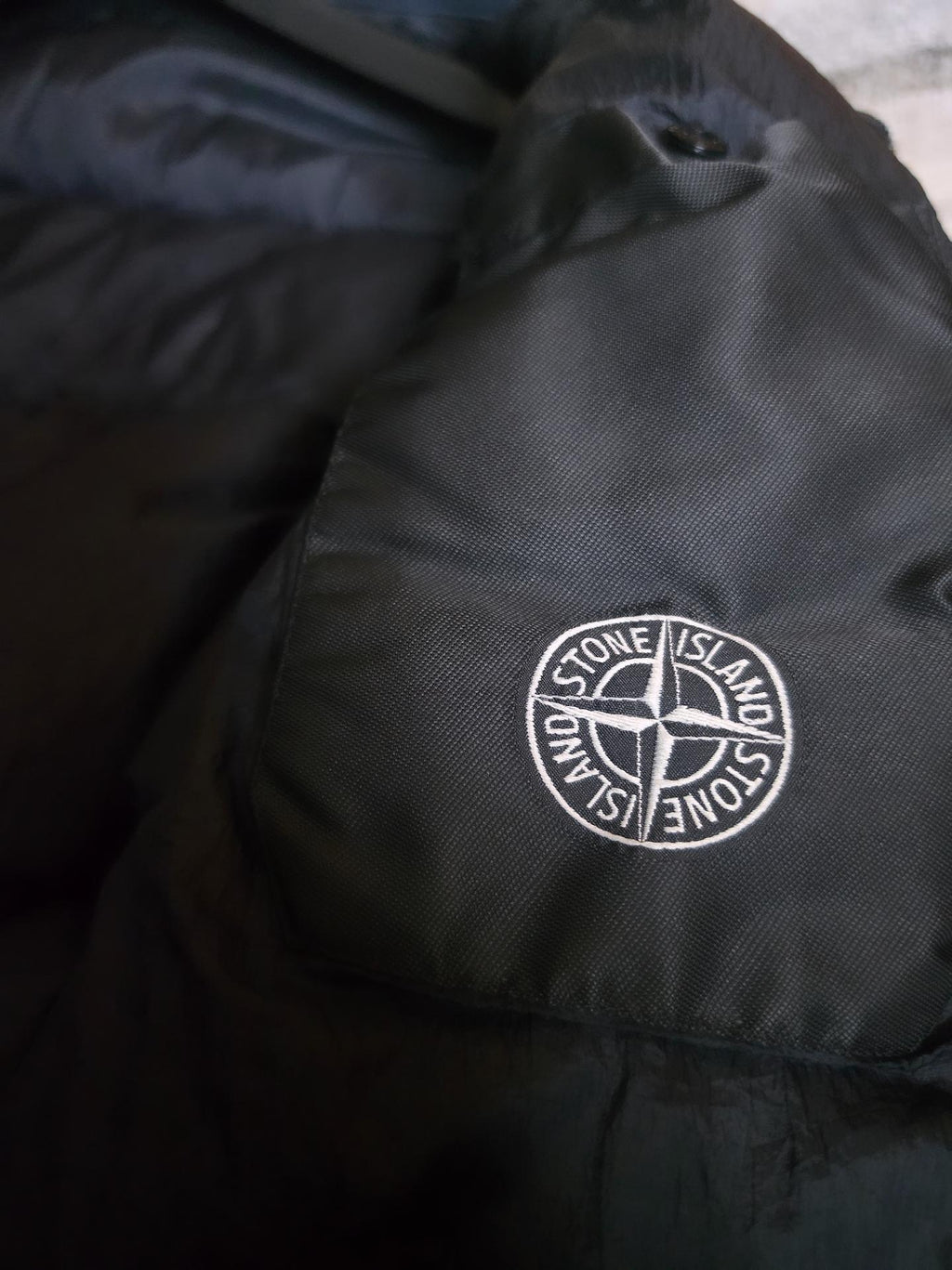 Stone Island Crinkle Reps NY Down Hooded Jacket – 691541223 V0020 – Blue – M