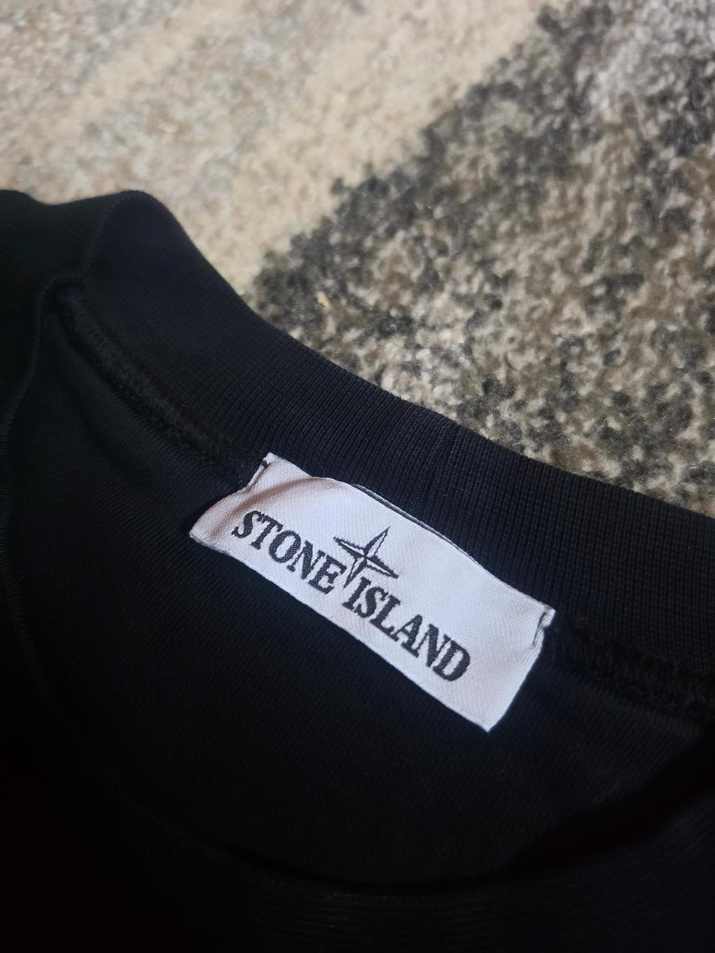 Stone Island Garment Dyed Crewneck Sweatshirt – 761563051 – Black – L