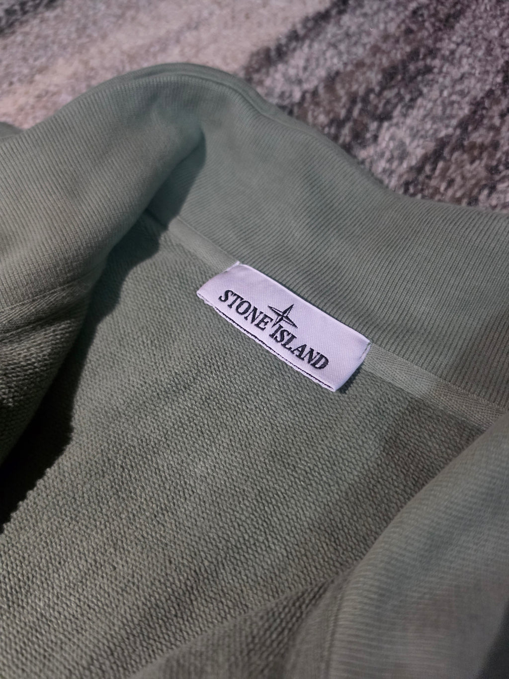 Stone Island Brushed Cotton Fleece Garment Dyed Full Zip – 791562820 V0055 – Sage Green – XL