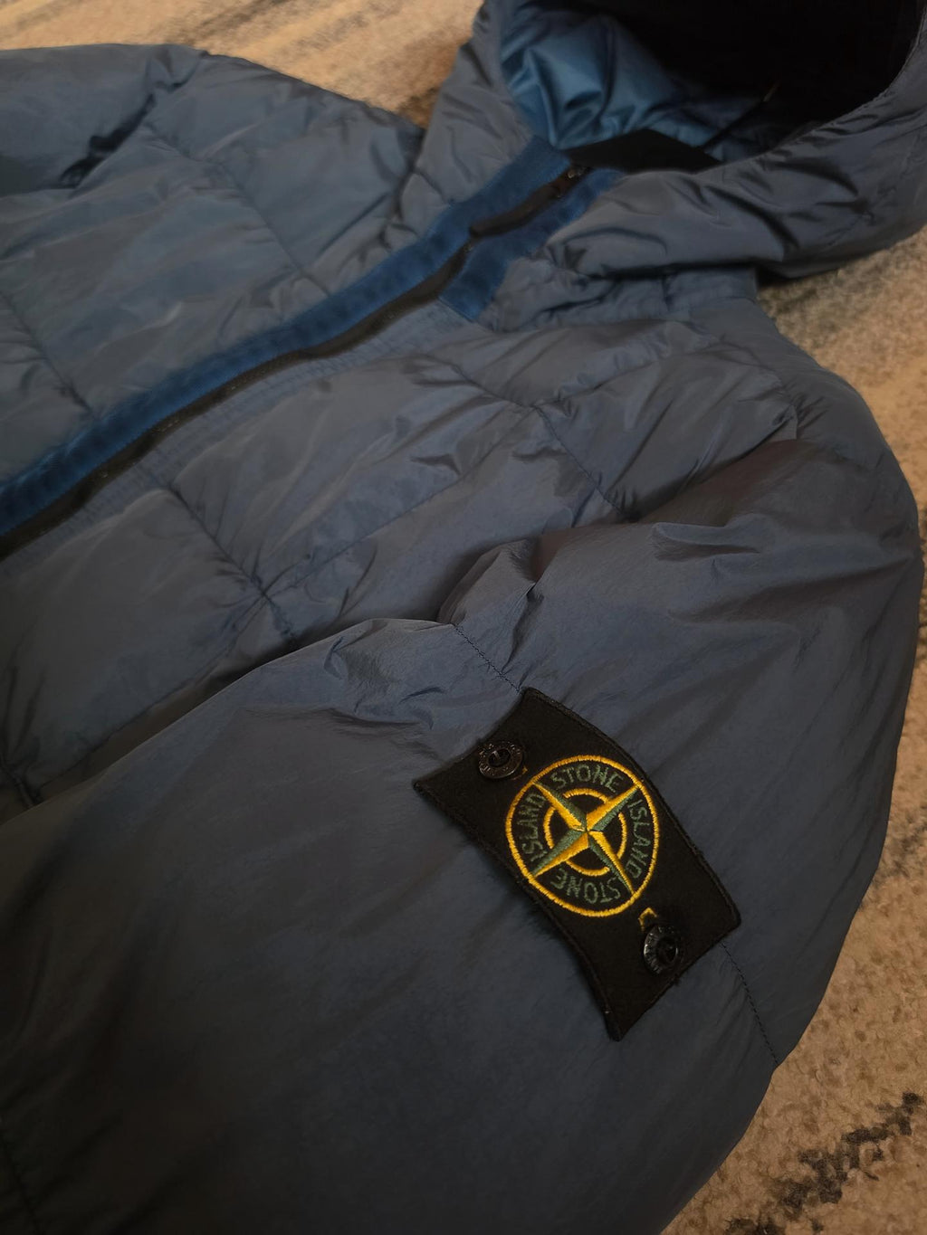 Stone Island Crinkle Reps NY Down Hooded Jacket – 691541223 V0020 – Blue – XL