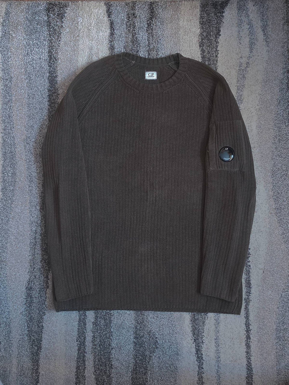 C.P. Company Cotton Chenille Crewneck Knit – 15CMKN060A 005558G – Khaki – L
