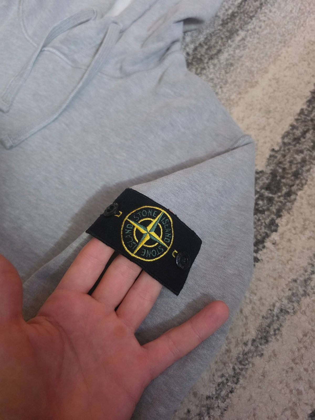 Stone Island Brushed Cotton Popover Hoodie – 771564120 V0M64 – Melange Grey – L