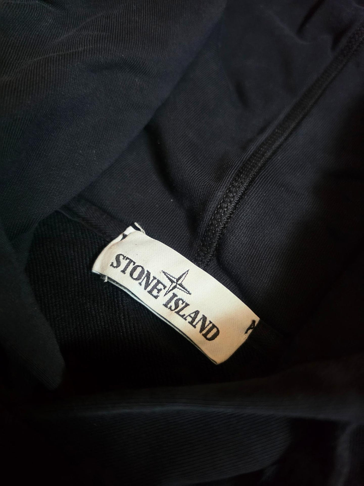 Stone Island Garment Dyed Hoodie – 701562851 V0020 – Navy Blue – XL