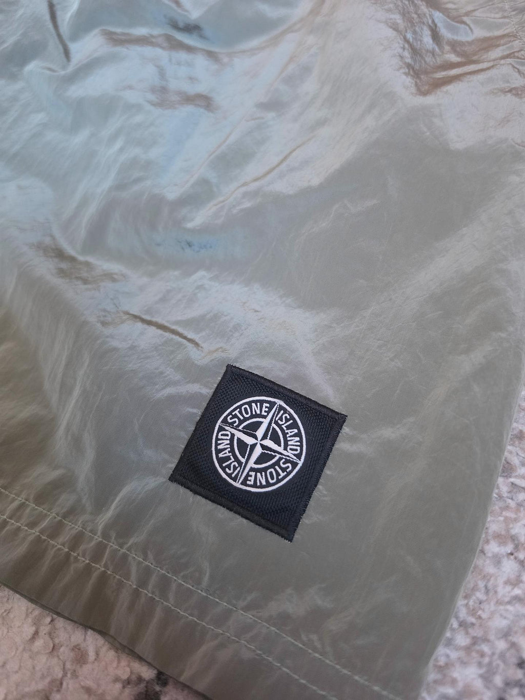 Stone Island Nylon Metal Swim Shorts – 7015B0943 V0055 – Olive – L