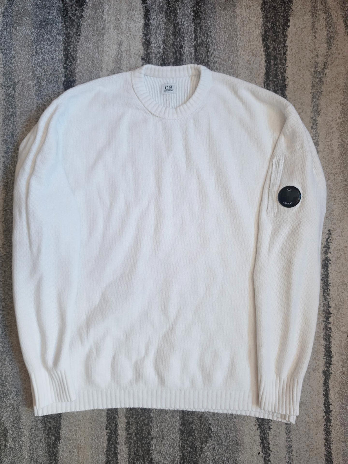 C.P. Company Cotton Chenille Crewneck Knit – 17CMKN086A 005558G – White – XL