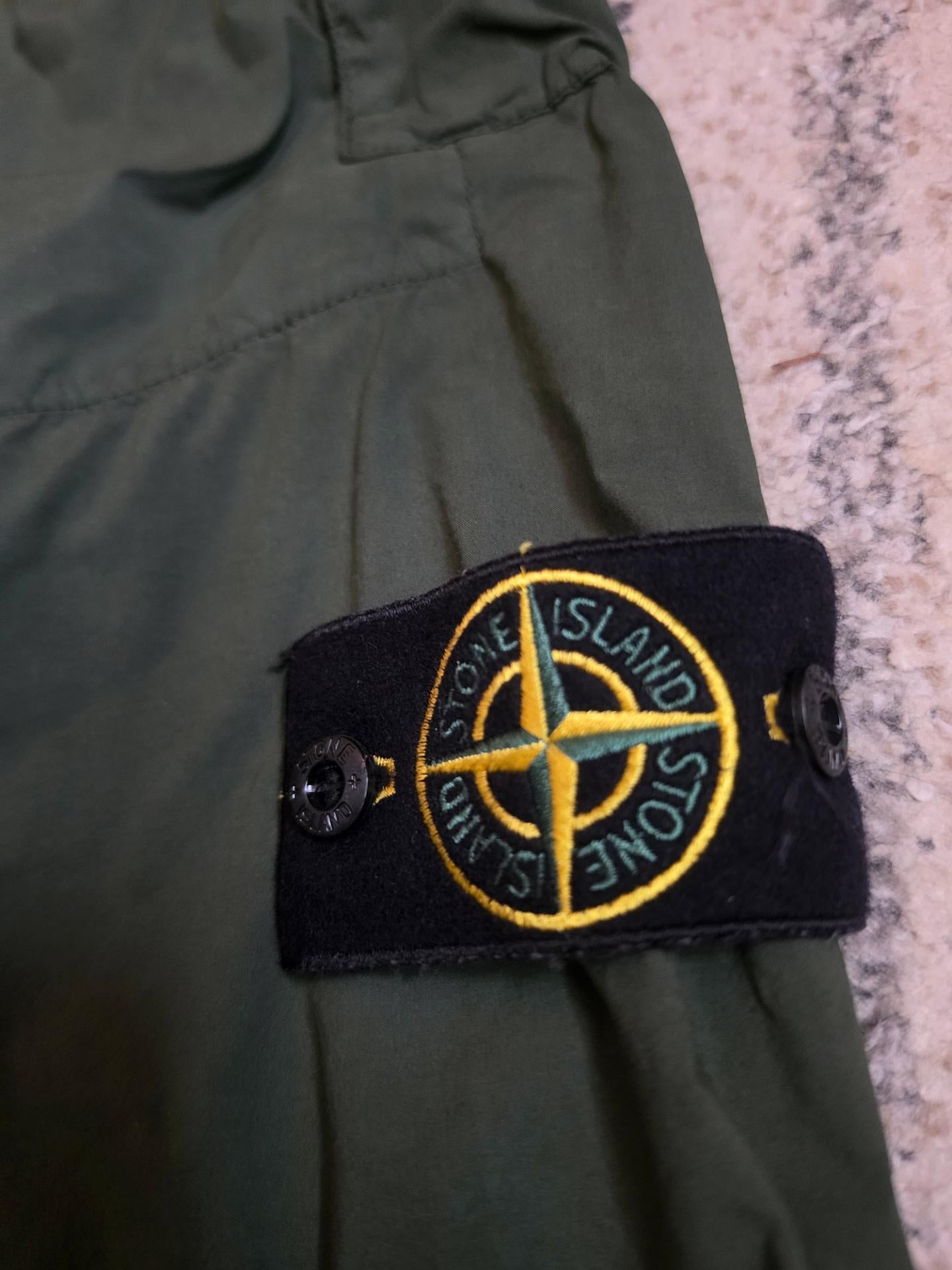 Stone Island Cargo Shorts Green W32