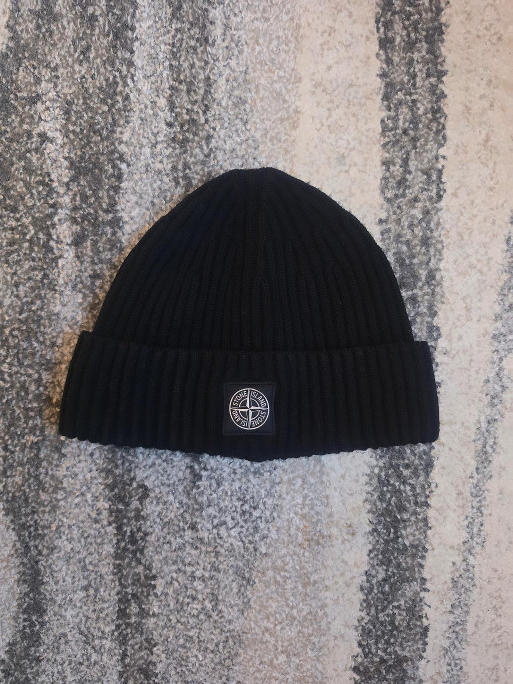 Stone Island Virgin Wool Full Rib Knit Beanie – K2S15N100002 S00C3 V0029 – Black – One Size