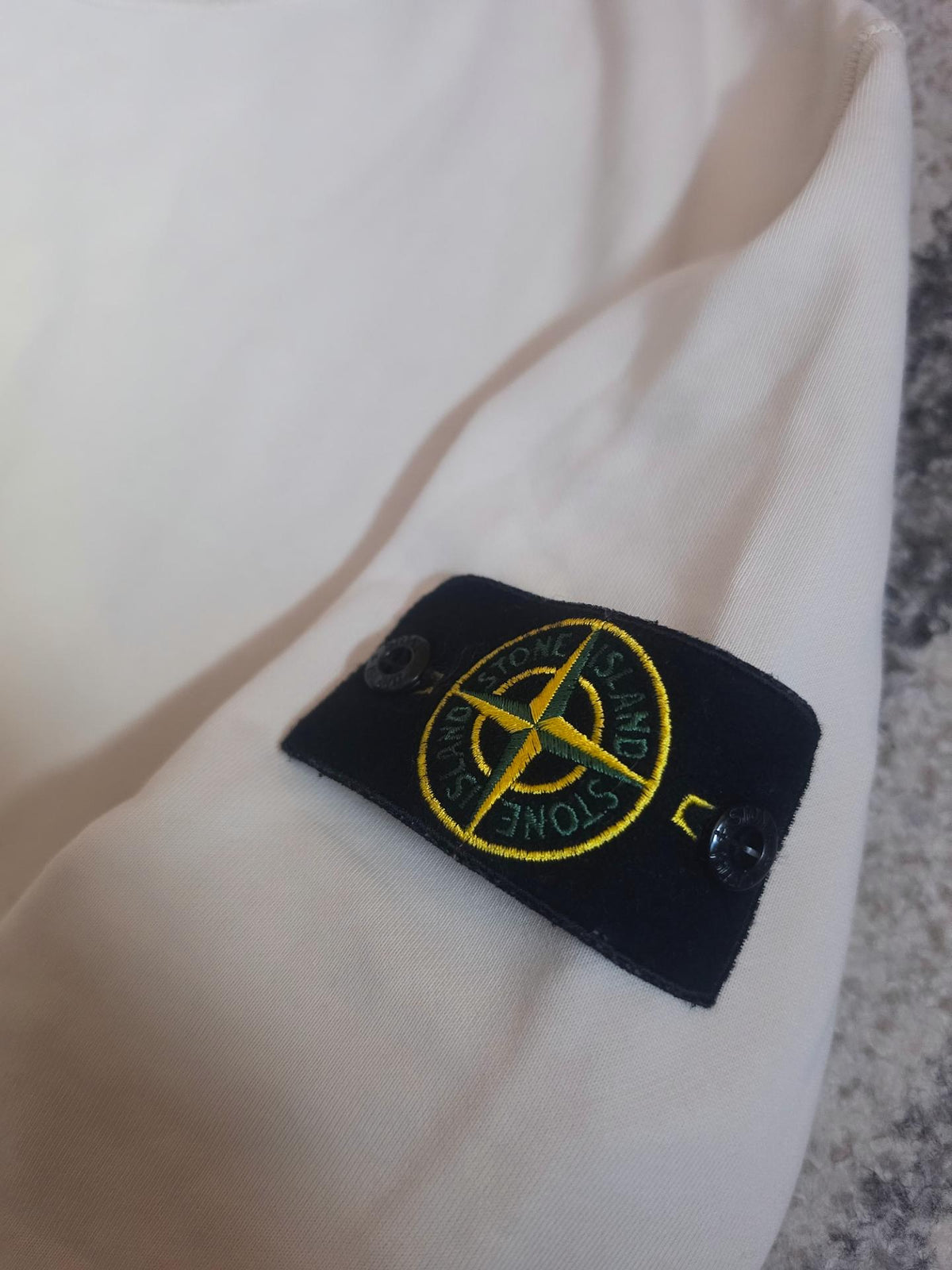 Stone Island Garment Dyed Crewneck Sweatshirt – 721563051 V0090 – Beige – XL
