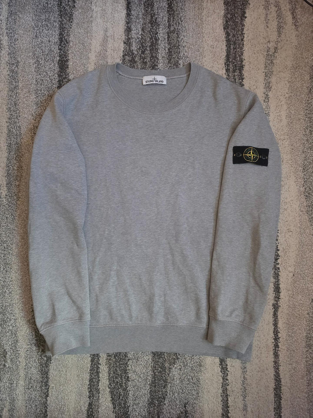 Stone Island 63020 Crewneck Sweatshirt – 731563020 V0M64 – Melange Grey – XL