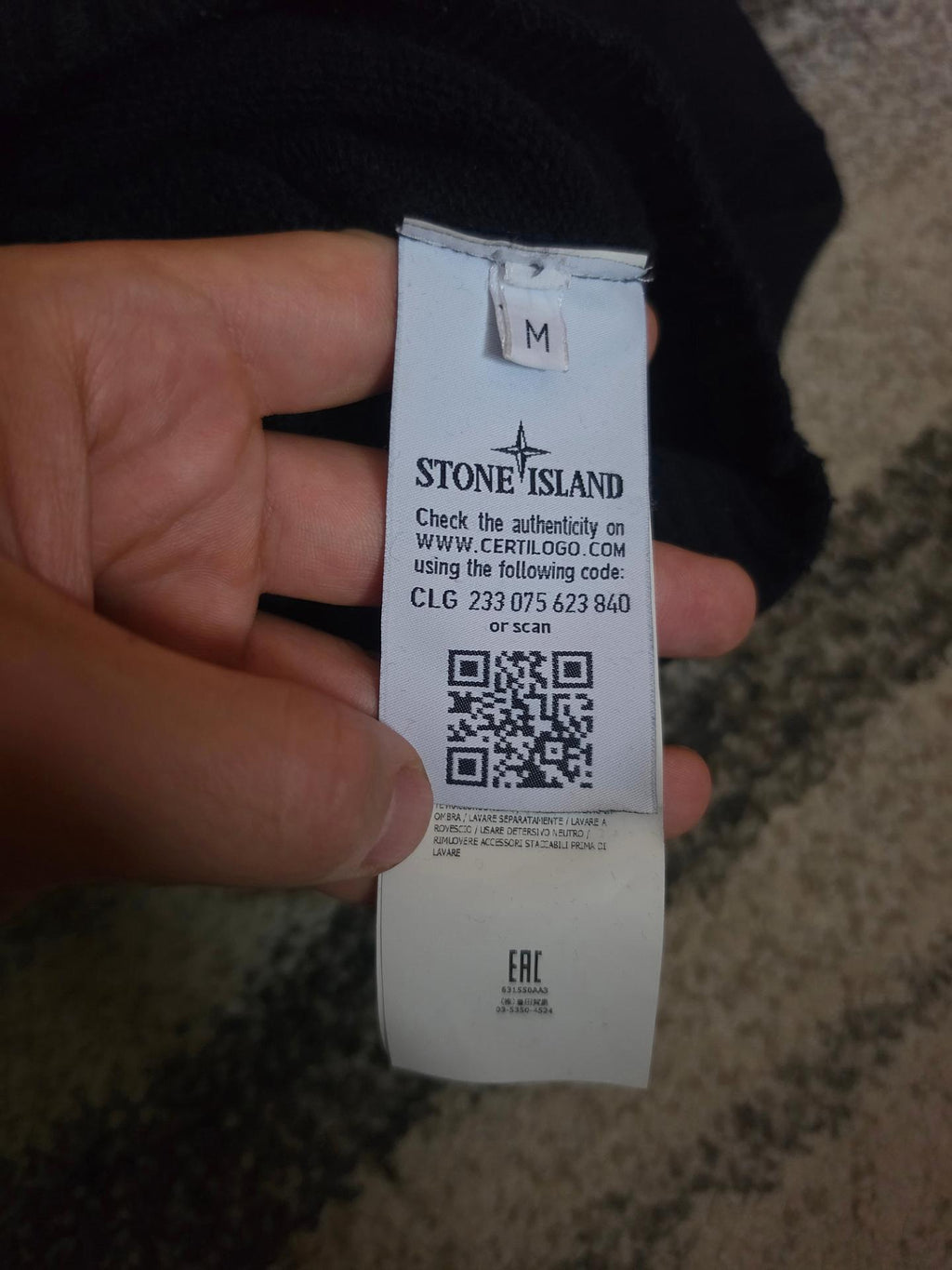 Stone Island Wool Crewneck Knit – 631550AA3 – Navy Blue – M