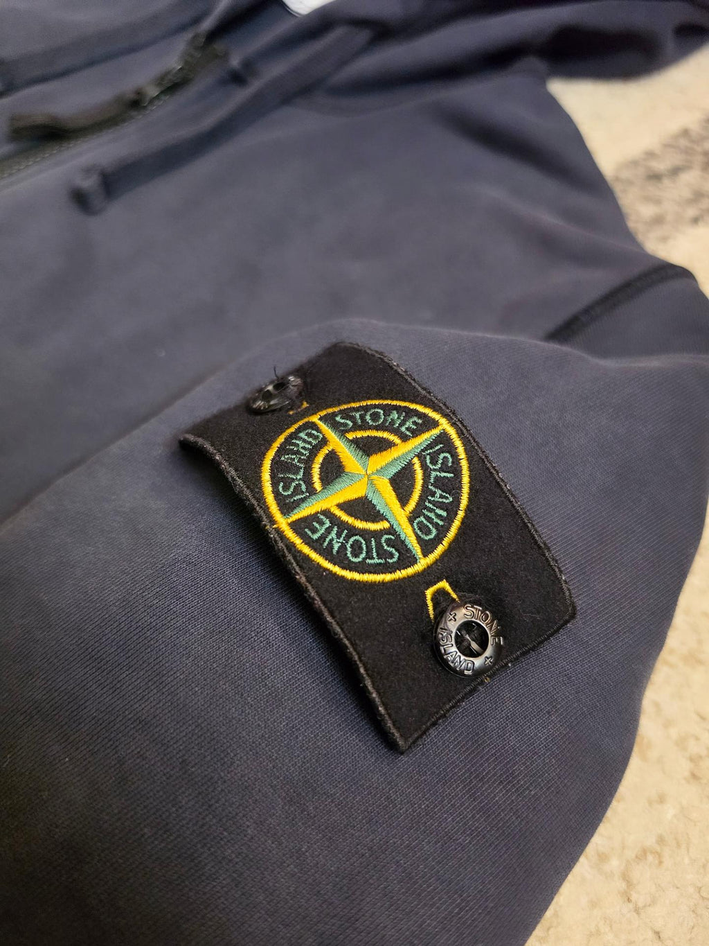 Stone Island Cotton Fleece Garment Dyed Zip Hoodie – 811564251 V0020 – Navy Blue – M
