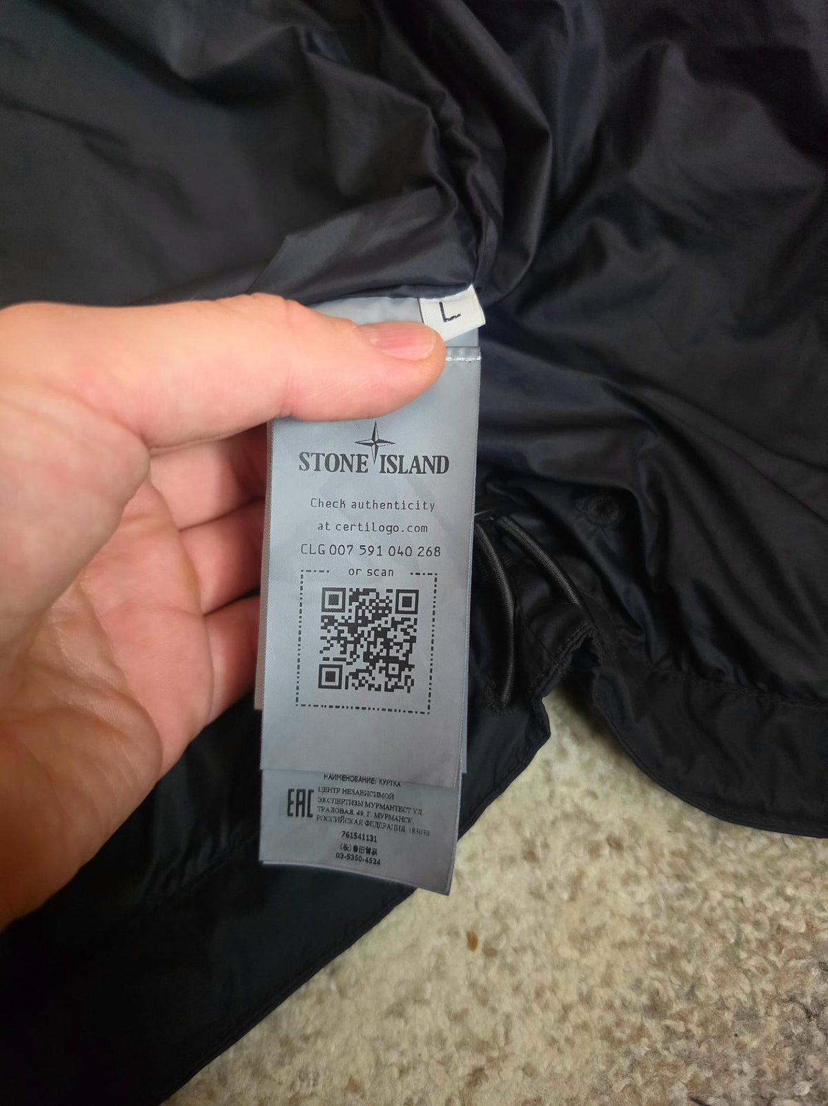 Stone Island Skin Touch Nylon-TC Garment Dyed Hooded Jacket – 761541131 V0029 – Black – L