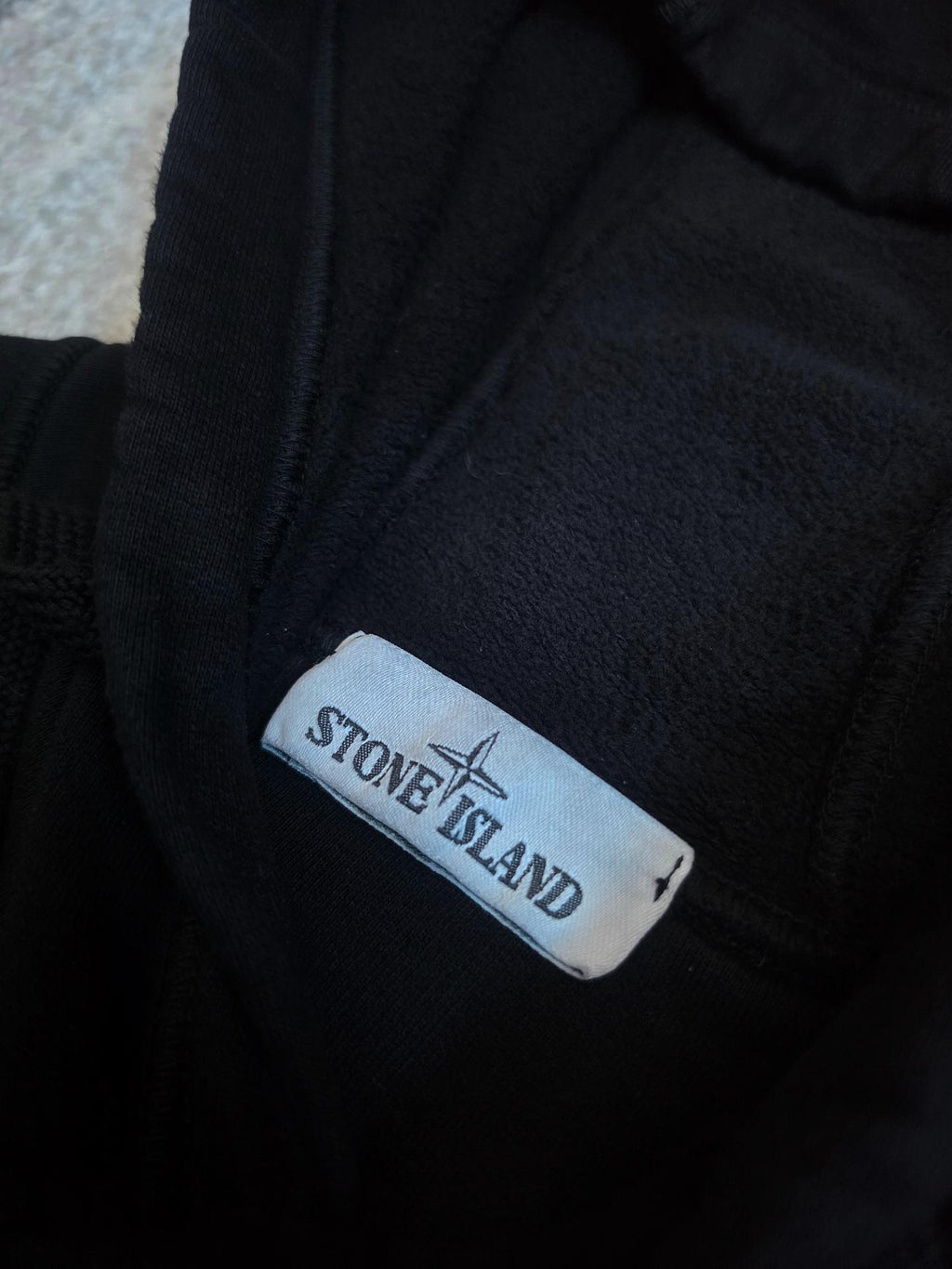 Stone Island Garment Dyed Hoodie – Art. 731564120 V0029 – Black – L