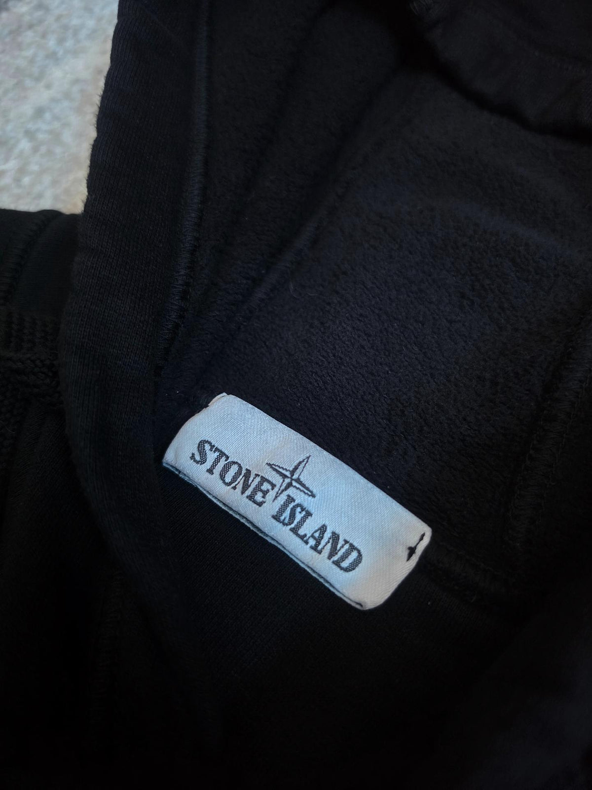 Stone Island Garment Dyed Hoodie – Art. 731564120 V0029 – Black – L