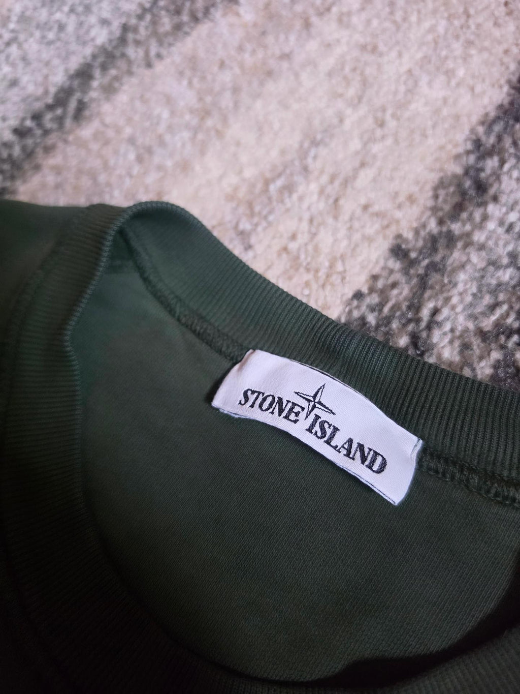 Stone Island Garment Dyed Crewneck Sweatshirt – 751563020 – Green – L