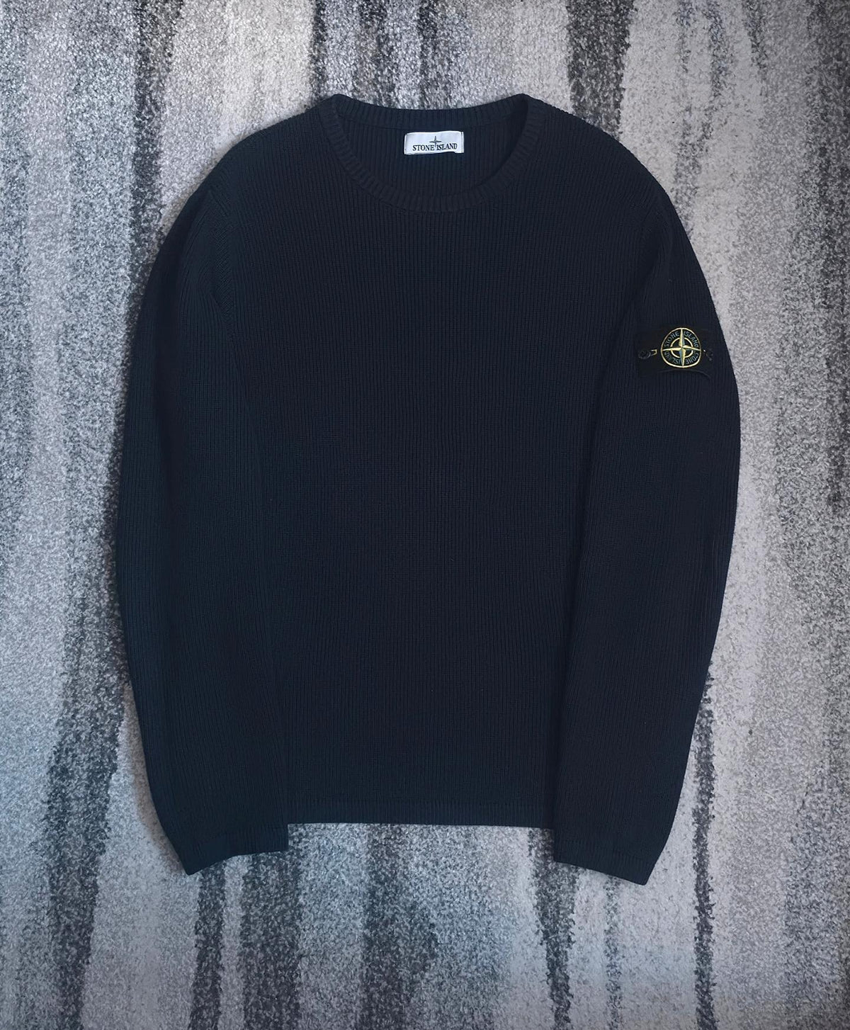 Stone Island 507D8 Ribbed Soft Cotton Knit – 7815507D8 V0020 – Navy Blue – M