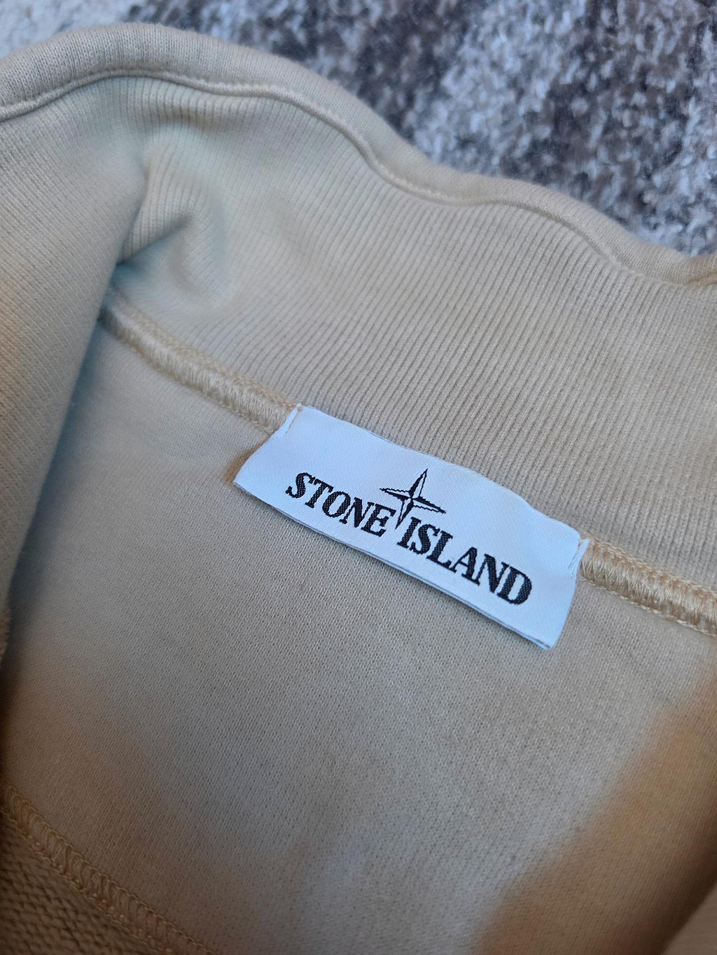 Stone Island Brushed Cotton Half Zip Sweatshirt – 751561920 V0091 – Natural Beige – M
