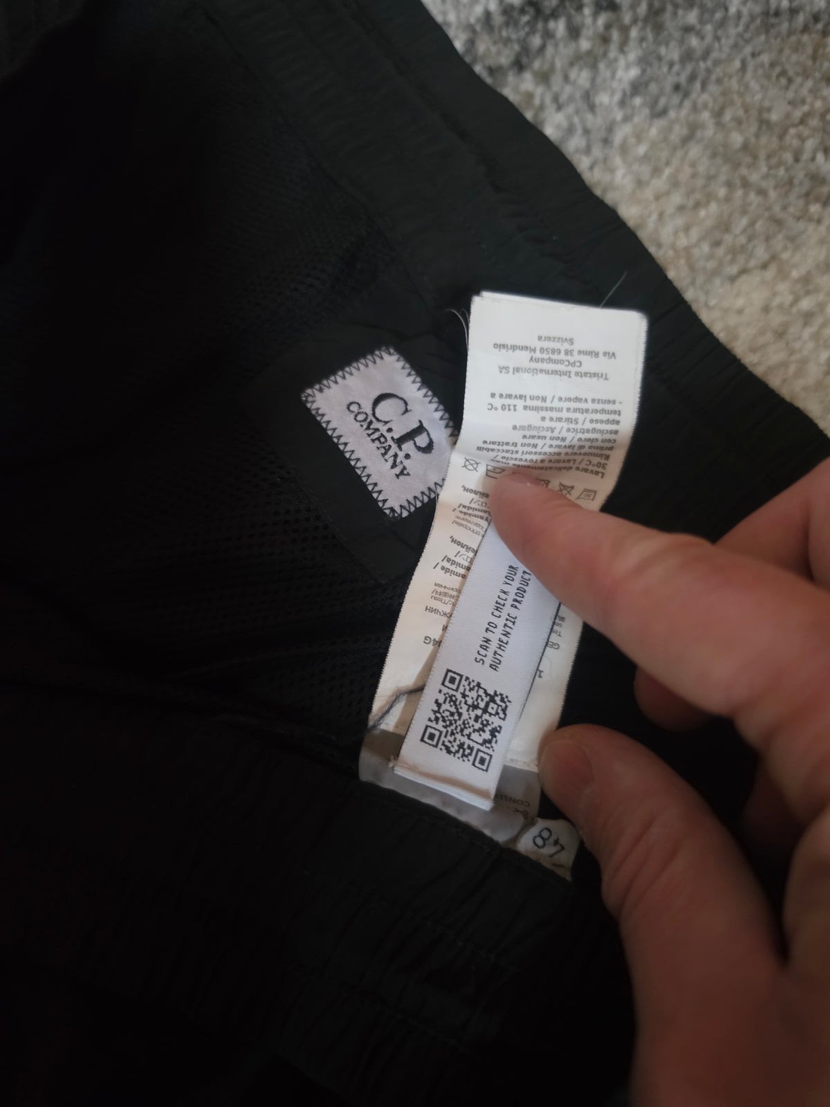 C.P. Company Chrome-R Pants – 13CMPA247A 005904G 999 – Black – 48