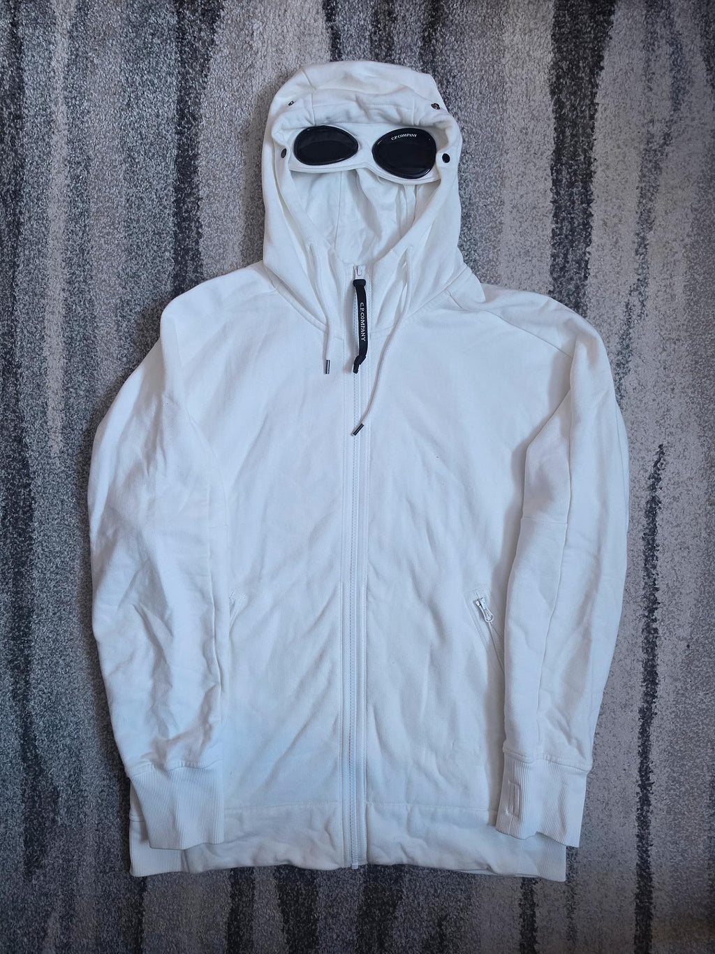C.P. Company Diagonal Raised Fleece Goggle Zip Hoodie – 13CMSS082A 005086W – White – L