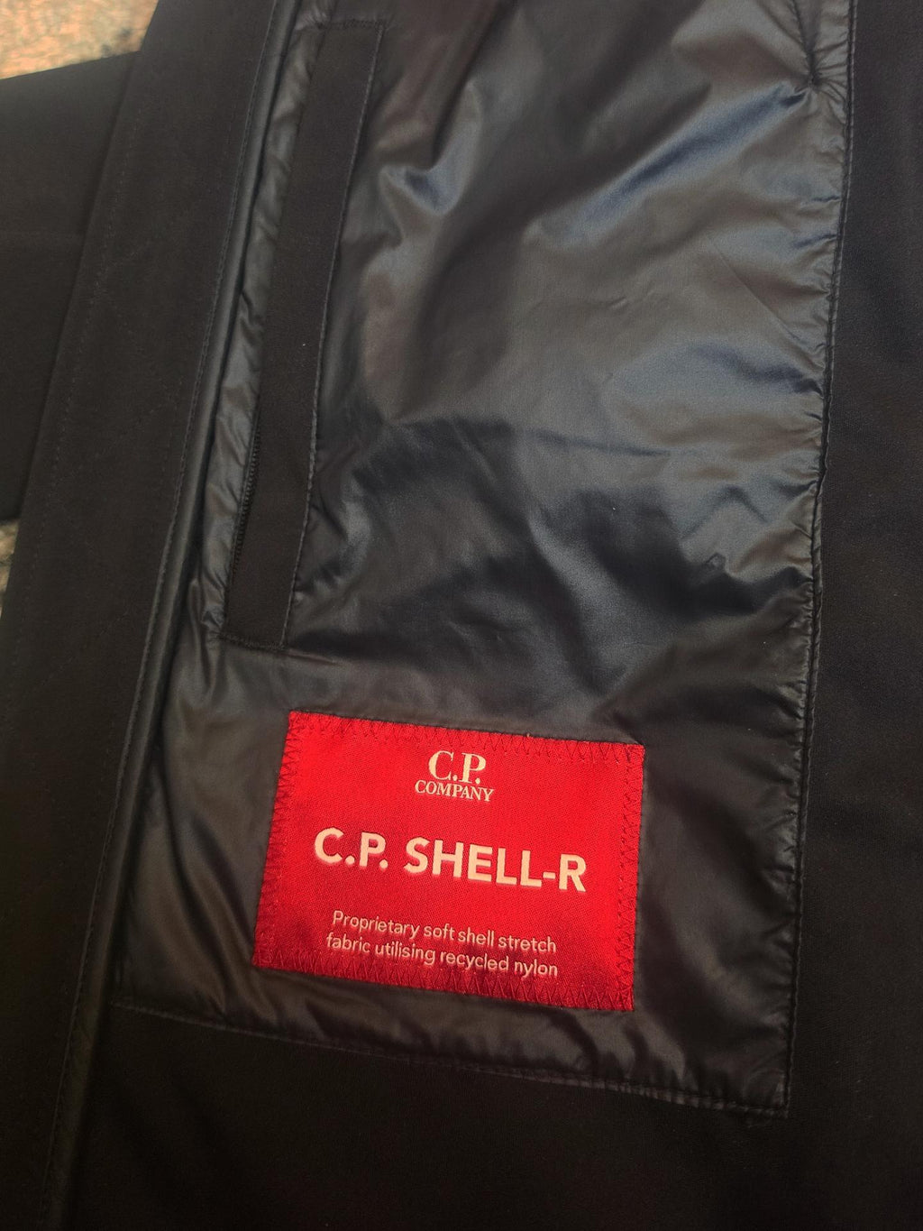 C.P. Company Soft Shell Goggle Jacket – 10CMOW013A 005968A – Black – 54