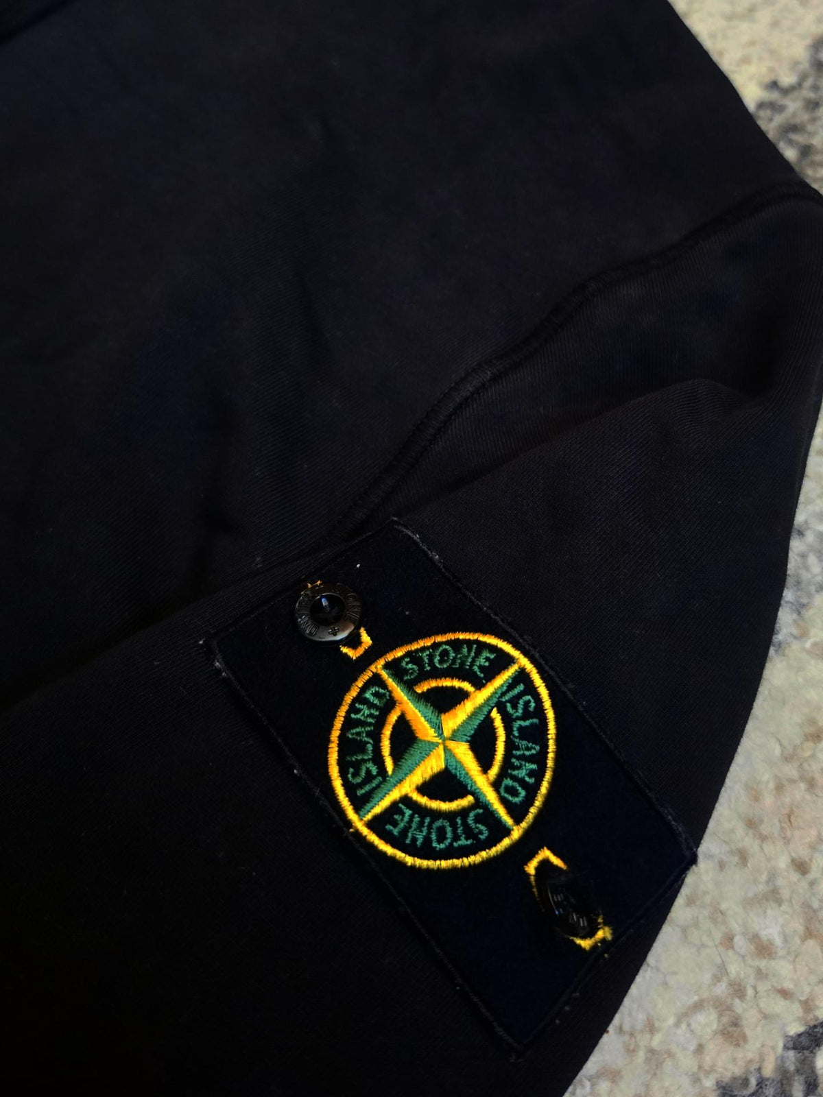 Stone Island 64151 Hooded Sweatshirt – 721564151 V0029 – Black – L