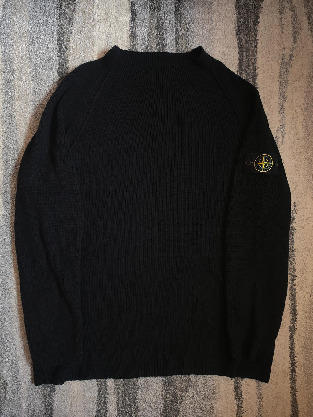 Stone Island Ribbed Soft Cotton Mock Neck Knit – 8015524D8 V0029 – Black – 3XL