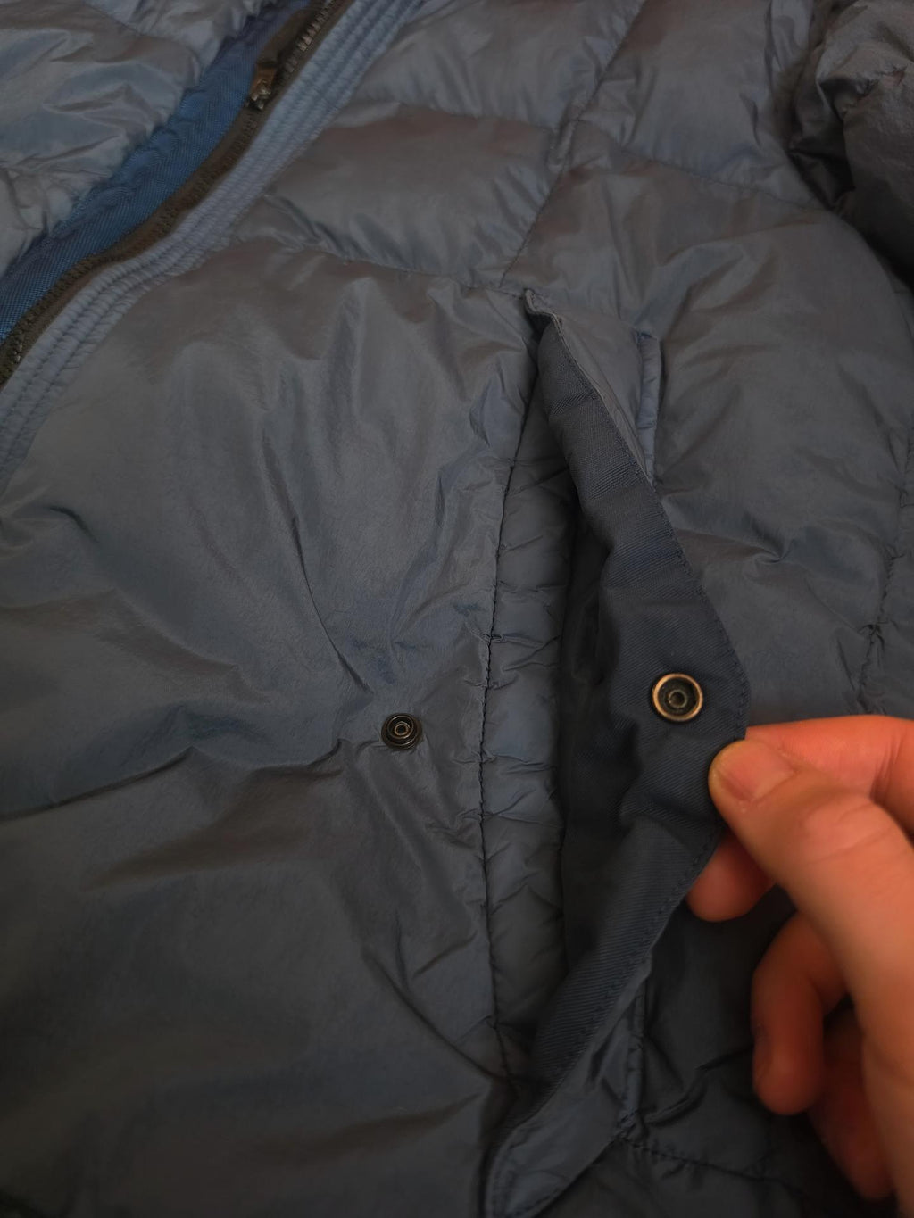 Stone Island Crinkle Reps NY Down Hooded Jacket – 691541223 V0020 – Blue – XL