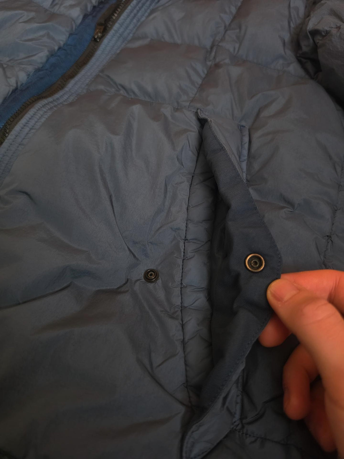 Stone Island Crinkle Reps NY Down Hooded Jacket – 691541223 V0020 – Blue – XL