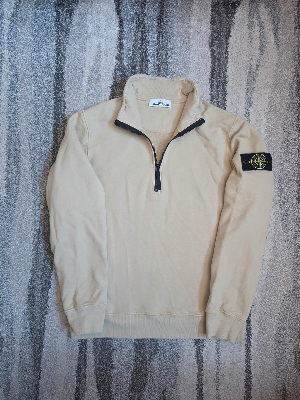 Stone Island Brushed Cotton Half Zip Sweatshirt – 751561920 V0091 – Natural Beige – M
