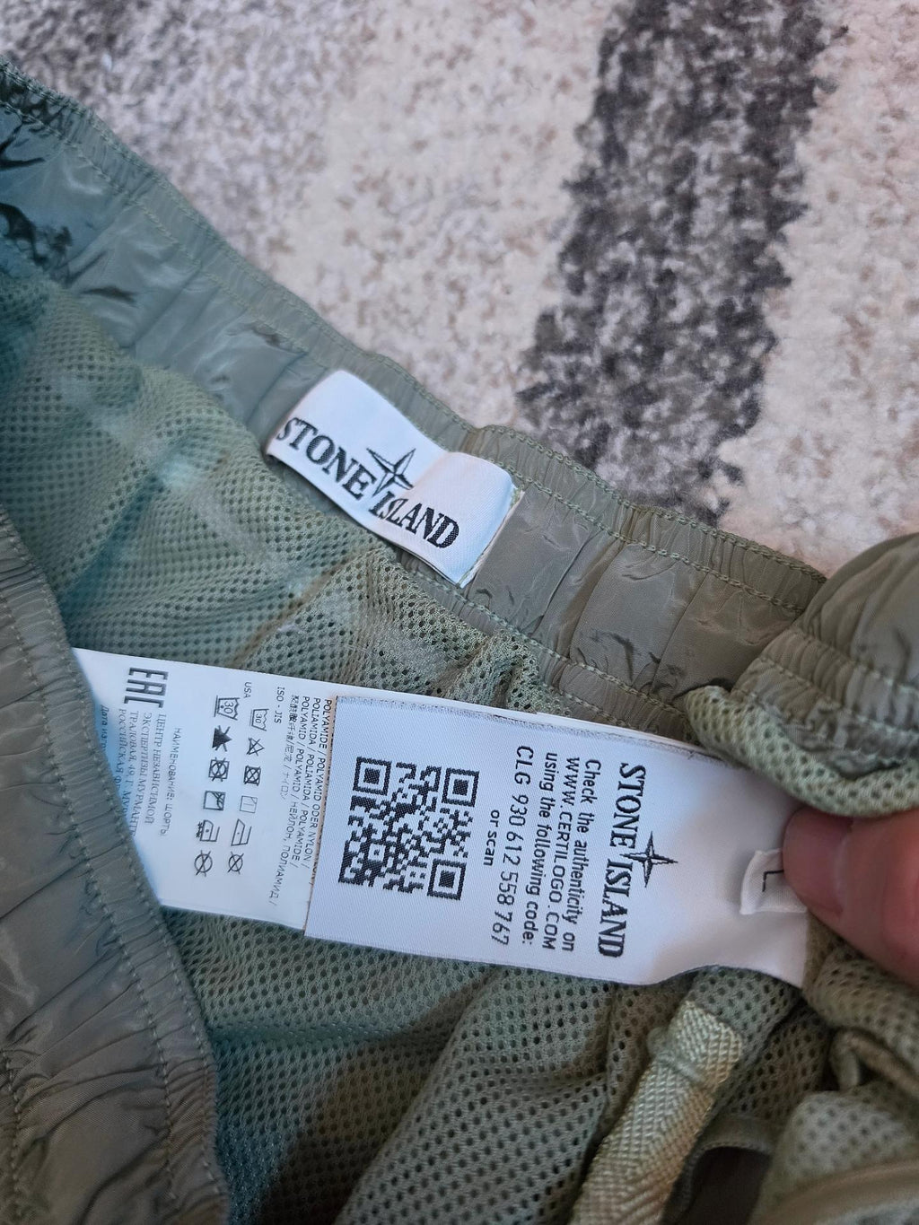 Stone Island Nylon Metal Swim Shorts – 7015B0943 V0055 – Olive – L