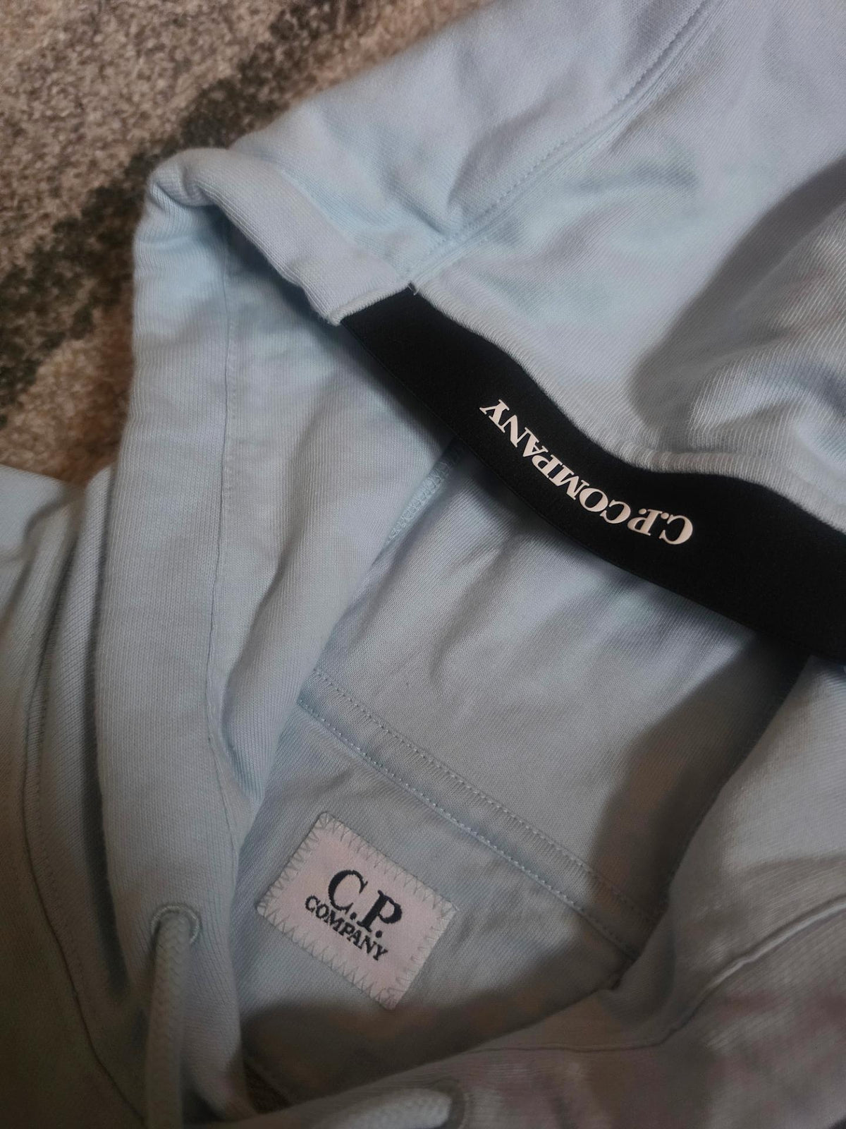 C.P. Company Diagonal Raised Fleece Lens Hoodie – 16CMSS023A 005086W – Starlight Blue – M