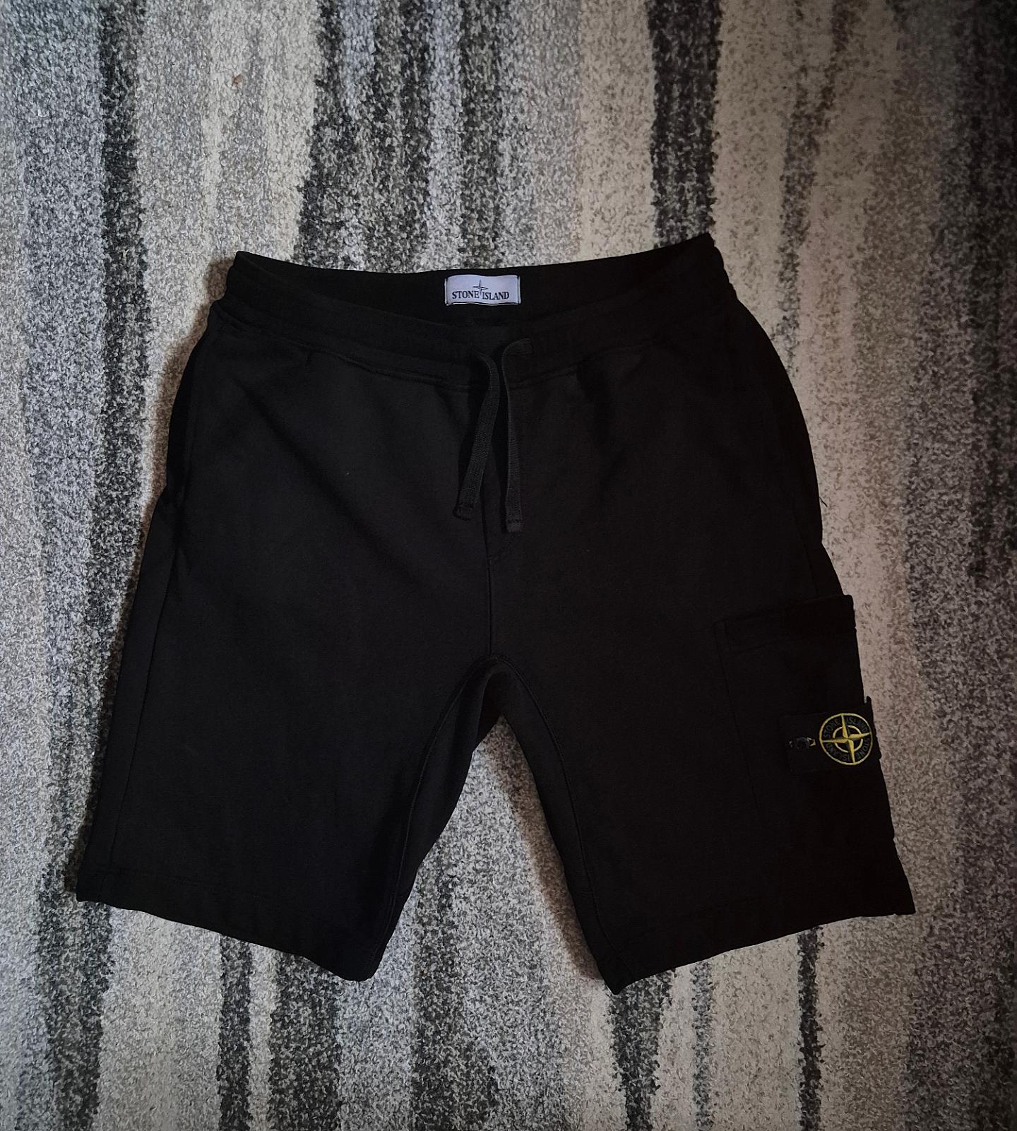 Stone Island Shorts Black M