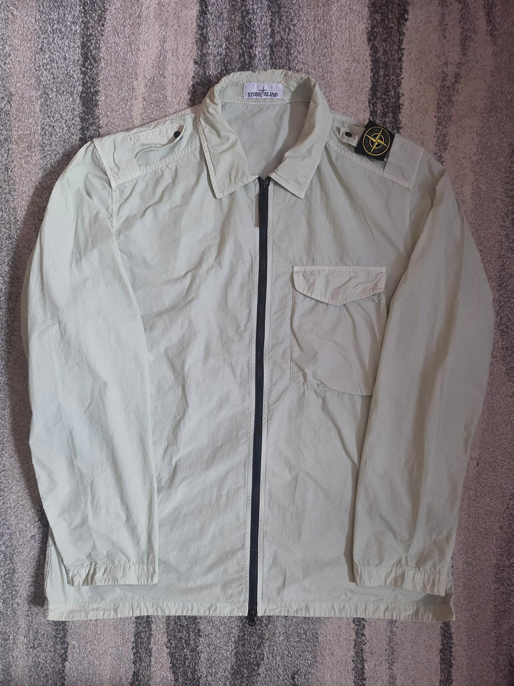 Stone Island Naslan Light Overshirt – 741510802 V0052 – Light Green – XXL